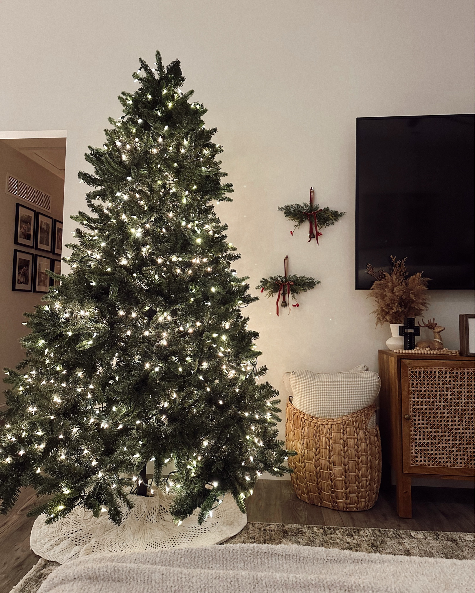 Before + after of adding more lights to our tree! Unfortunately 100 of them came not working so I had to order a replacement 😐🤣✨🎄

#LTKSeasonal #LTKHoliday #LTKU