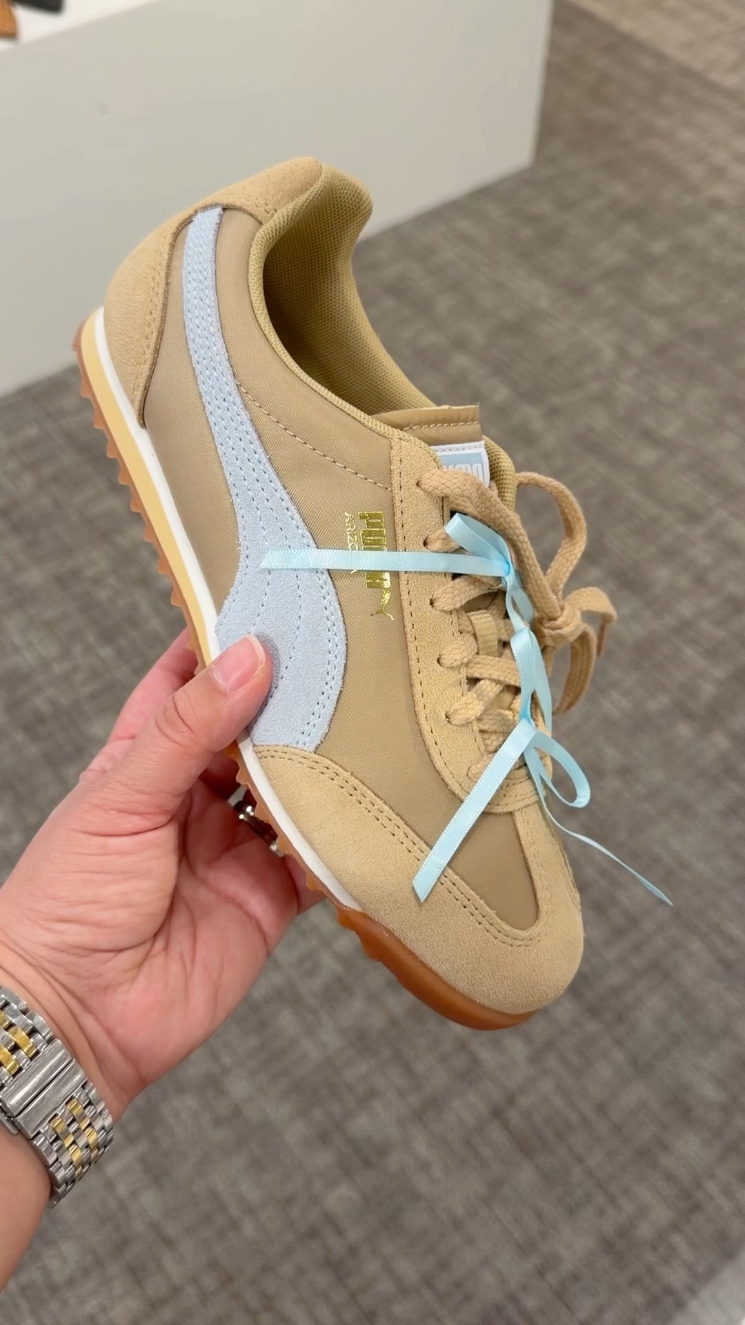 Aren’t these new Puma sneakers with these little blue bows so cute?! Love the neutral color combo, low profile and cute little details. They come with light blue laces too! True to size. 

#LTKTravel #LTKOver40 #LTKActive