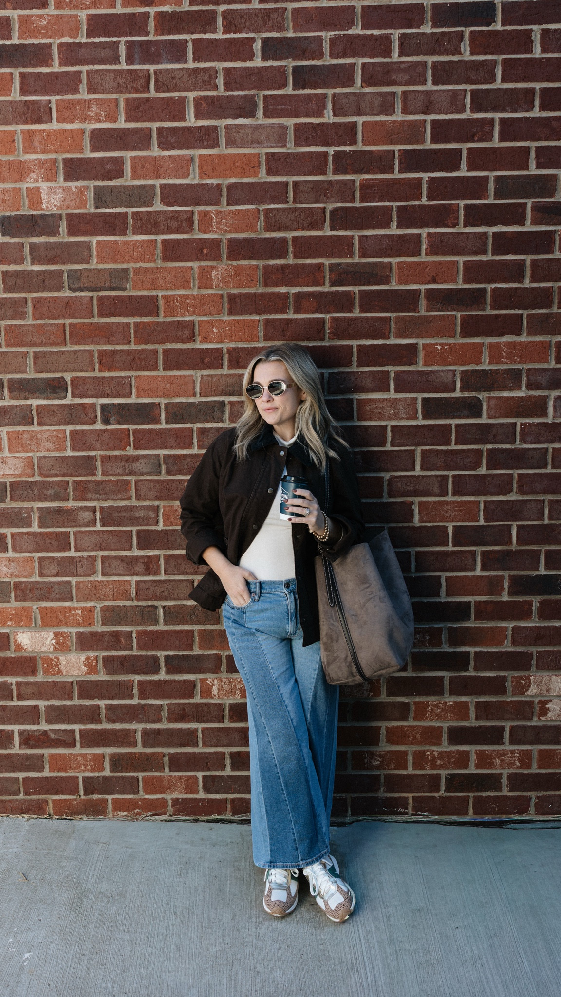 #ad Merrier with my Frankie4’s 🎅🏻
Run don’t walk, & grab yourself a pair of @frankie4footwear shoes now! I can’t say enough how cute & comfortable these shoes are! I’m seriously obsessed! Shop the shoes linked here, on my LTK or in my bio! @Shop.LTK, #liketkit applicable and use hashtag
#FRANKIEA
#stepbeyondtheordinary
#FRANKIEAfootwear
#FRANKIEAPARTNER #PAIDPARTNERSHIP 

#LTKGiftGuide #LTKHoliday #LTKSeasonal