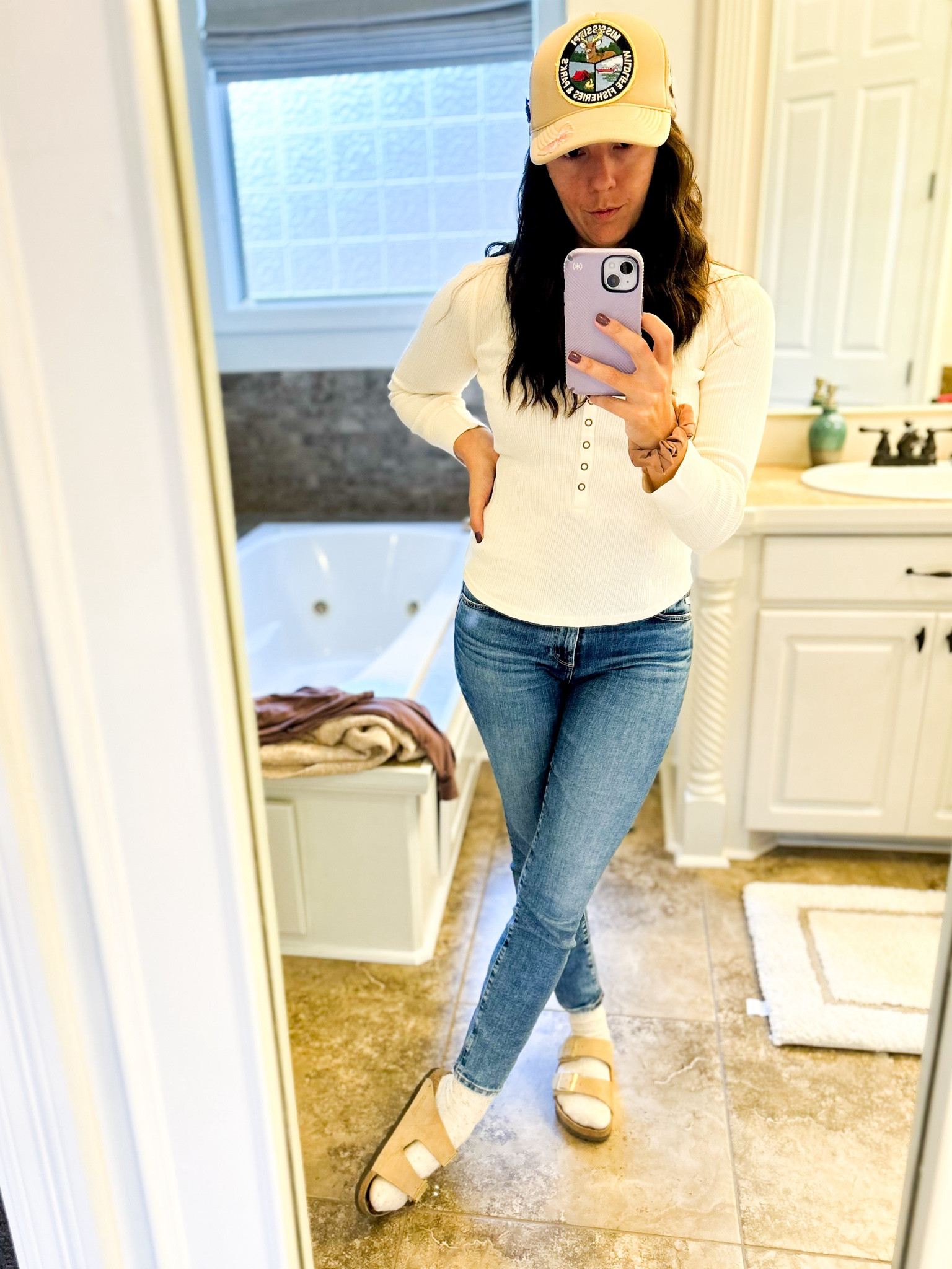 Granola grunge SAHM look

#LTKShoeCrush #LTKSeasonal #LTKStyleTip