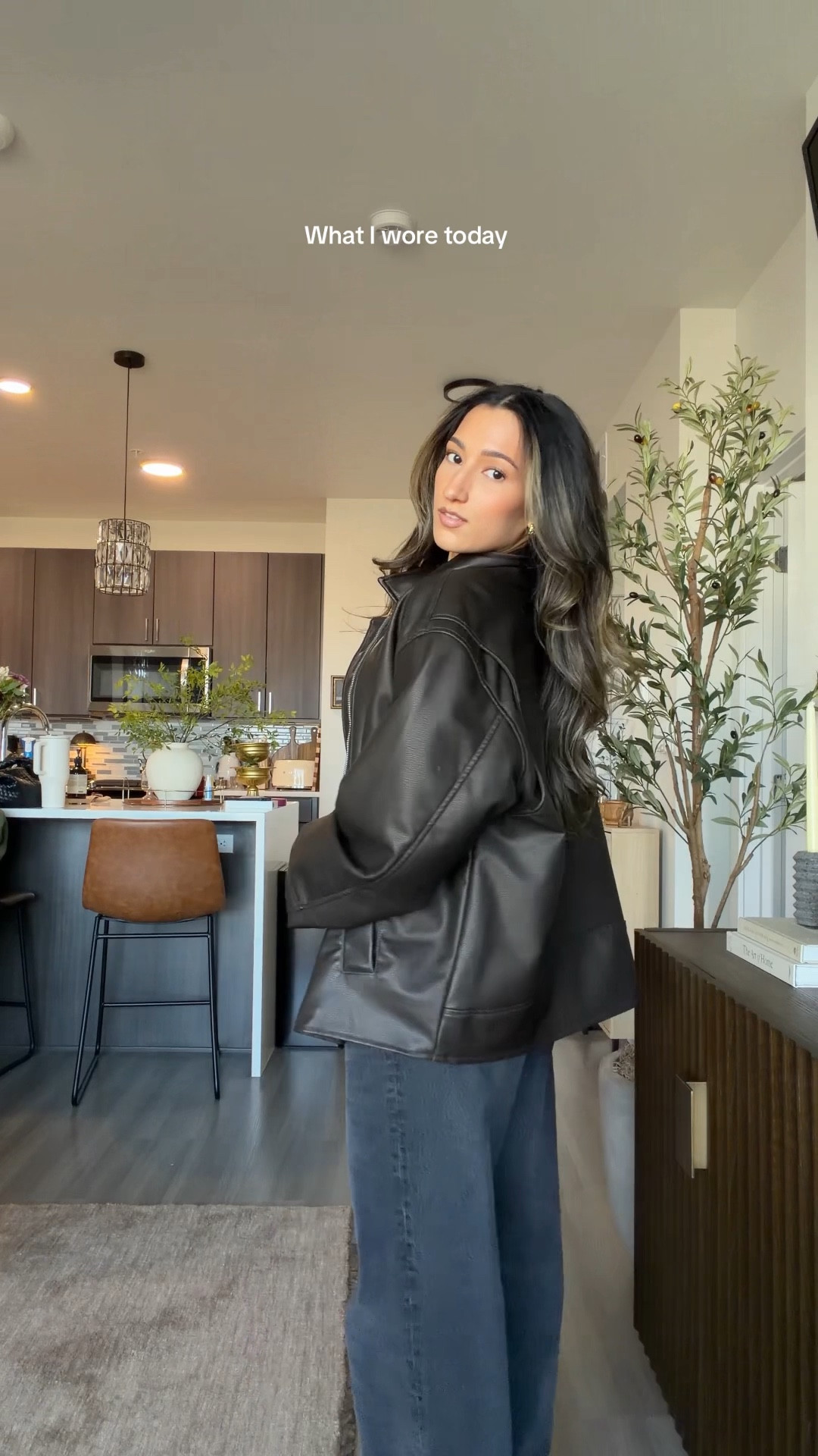 Abercrombie curve love low rise ultra loose jeans- size 25 regular for an oversized fit

#LTKdayinmylife #LTKgrwm #LTKootd