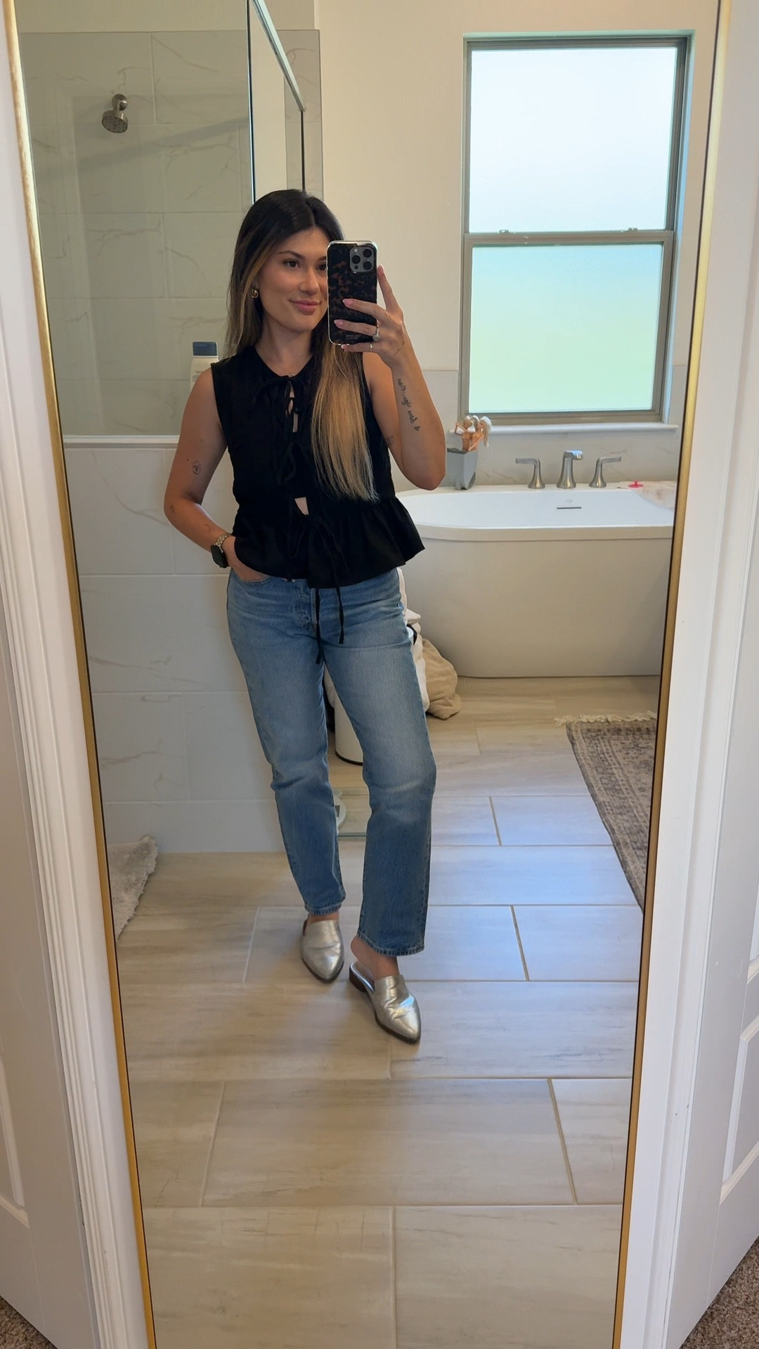 My fave Levi jeans are on major sale right now!! #levijeans #leviwedgie #onsale 

#LTKPetite #LTKFindsUnder50 #LTKSaleAlert