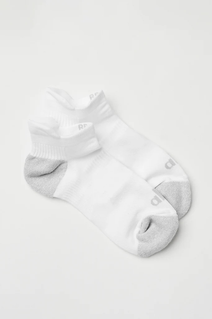Women's Performance Tab Sock | Alo Yoga