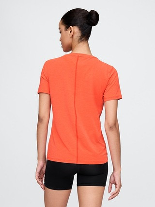 GapFit Breathe T-Shirt | Gap (US)