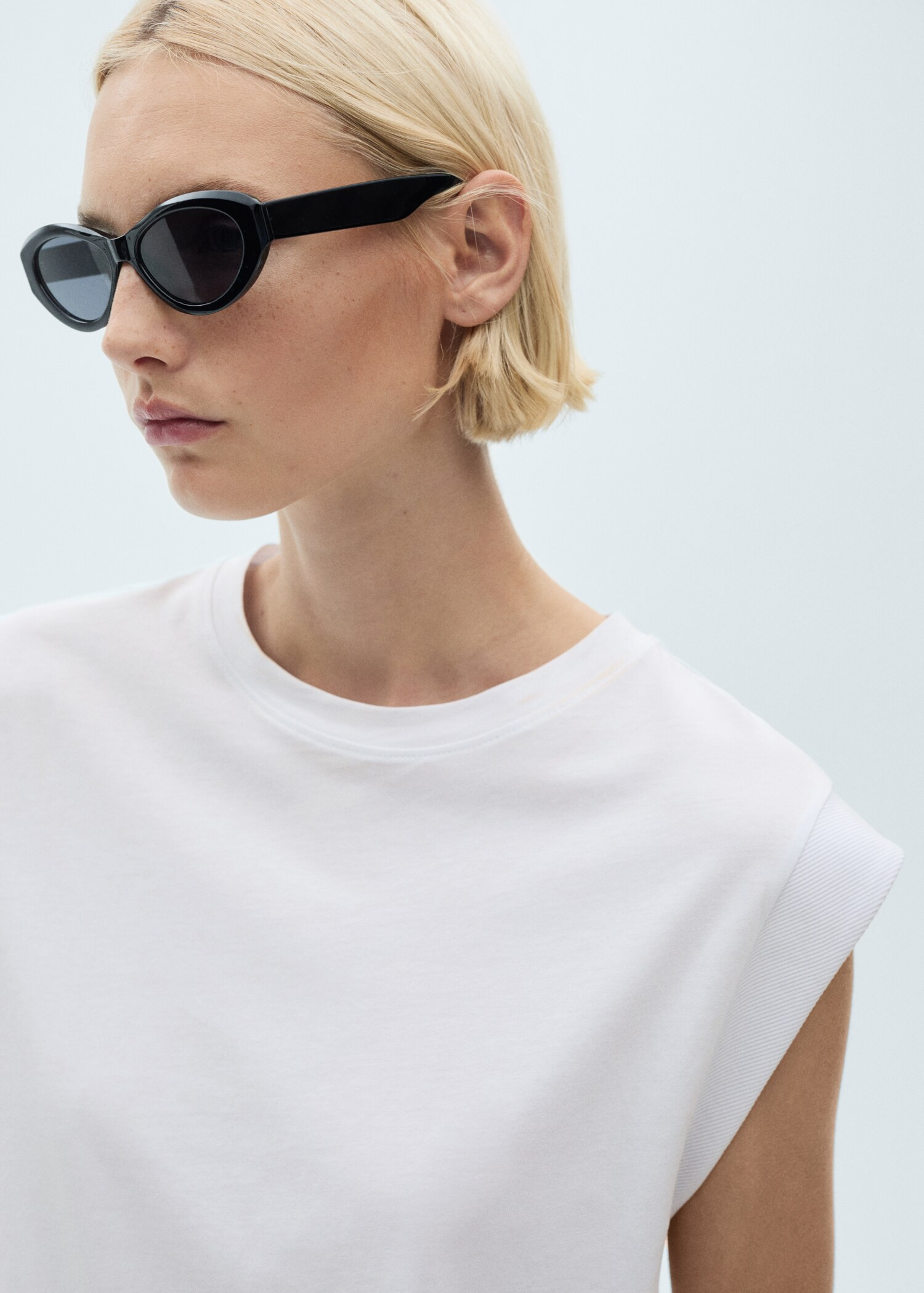 Short-sleeved cotton t-shirt | MANGO (US)