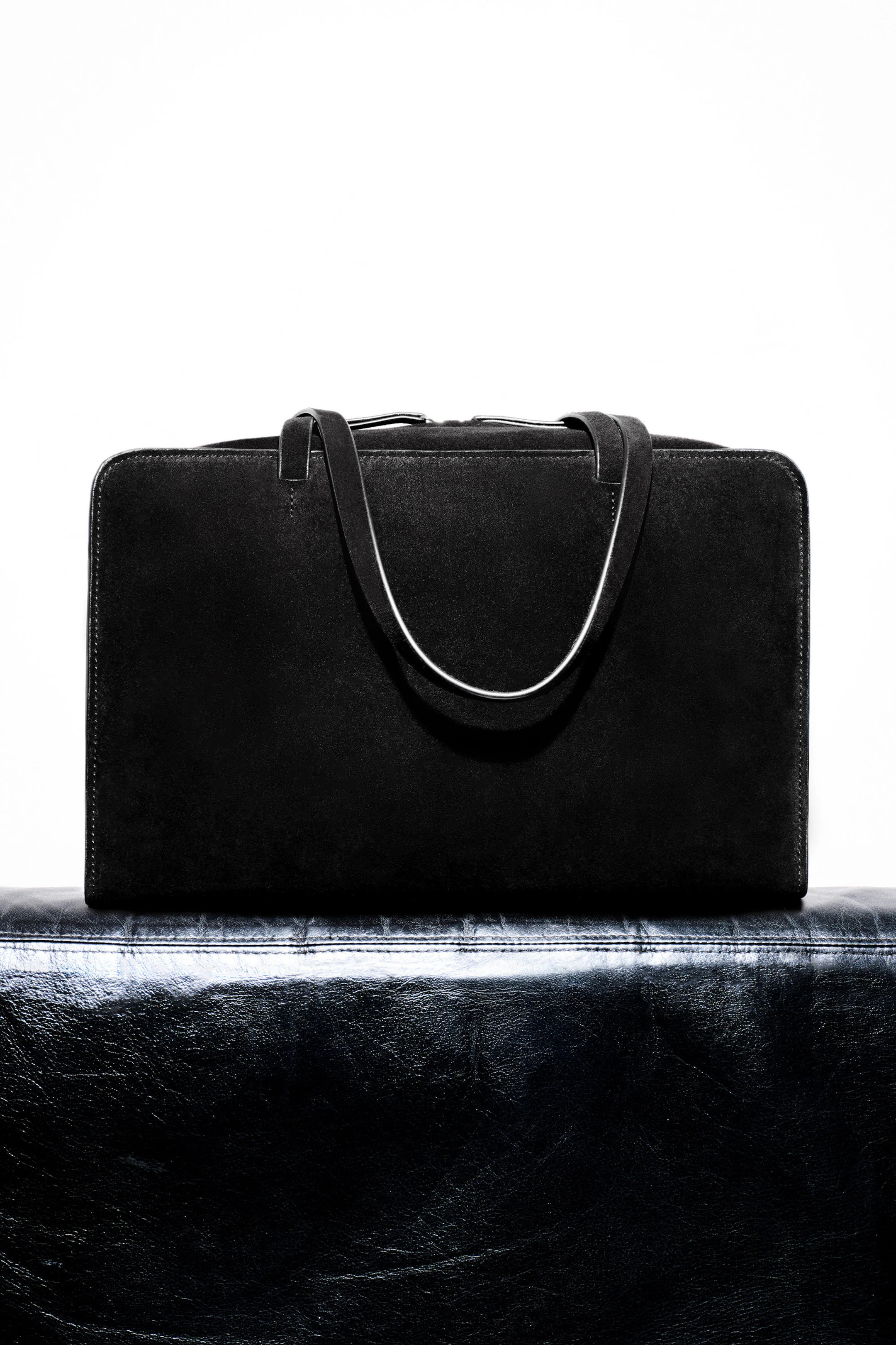 MARAIS BOWLING BAG - SUEDE - BLACK | COS GB | COS UK