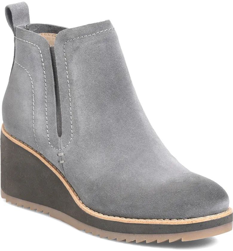 Emeree Chelsea Boot | Nordstrom