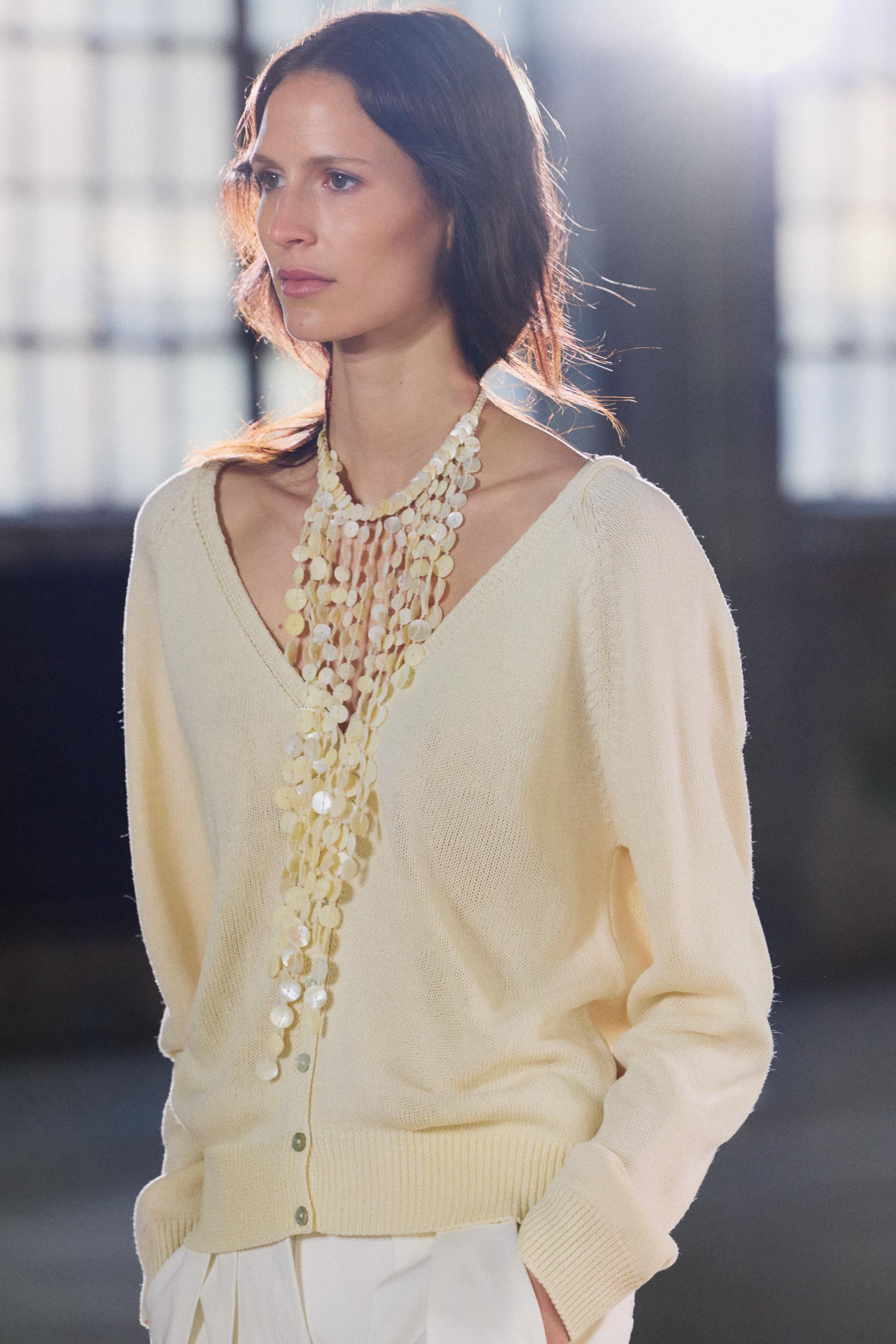 BUTTON KNIT SWEATER | Zara US