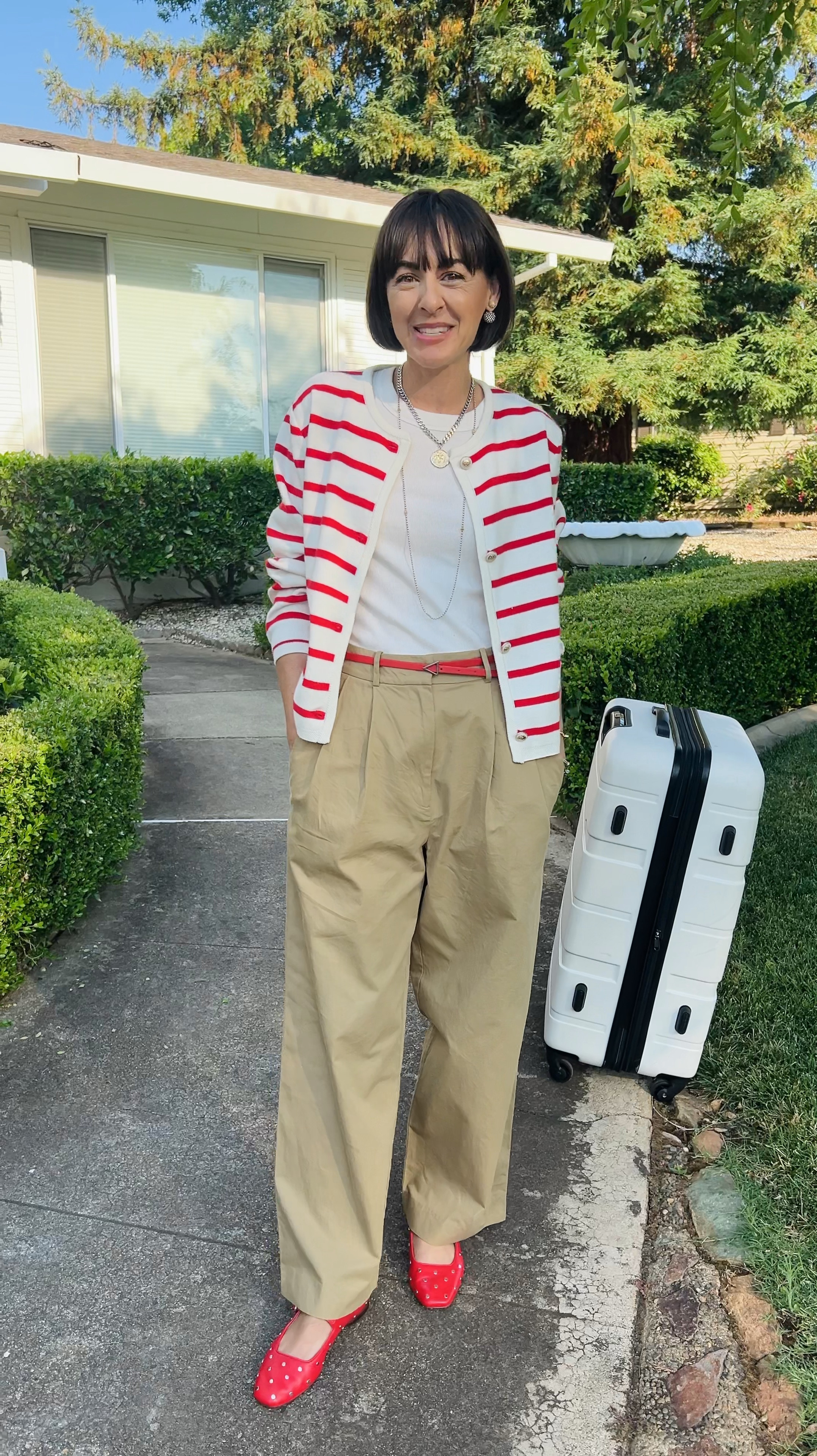 My travel haute mama look of the day. Two things I take on every trip. 

Tanks that I can layer, wear as pjs, or add for extra warmth under a tee shirt. 

Two tone jewelry- allows me to make outfits with any pieces even if the hardware on them doesn’t all match 

#LTKStyleTip #LTKTravel