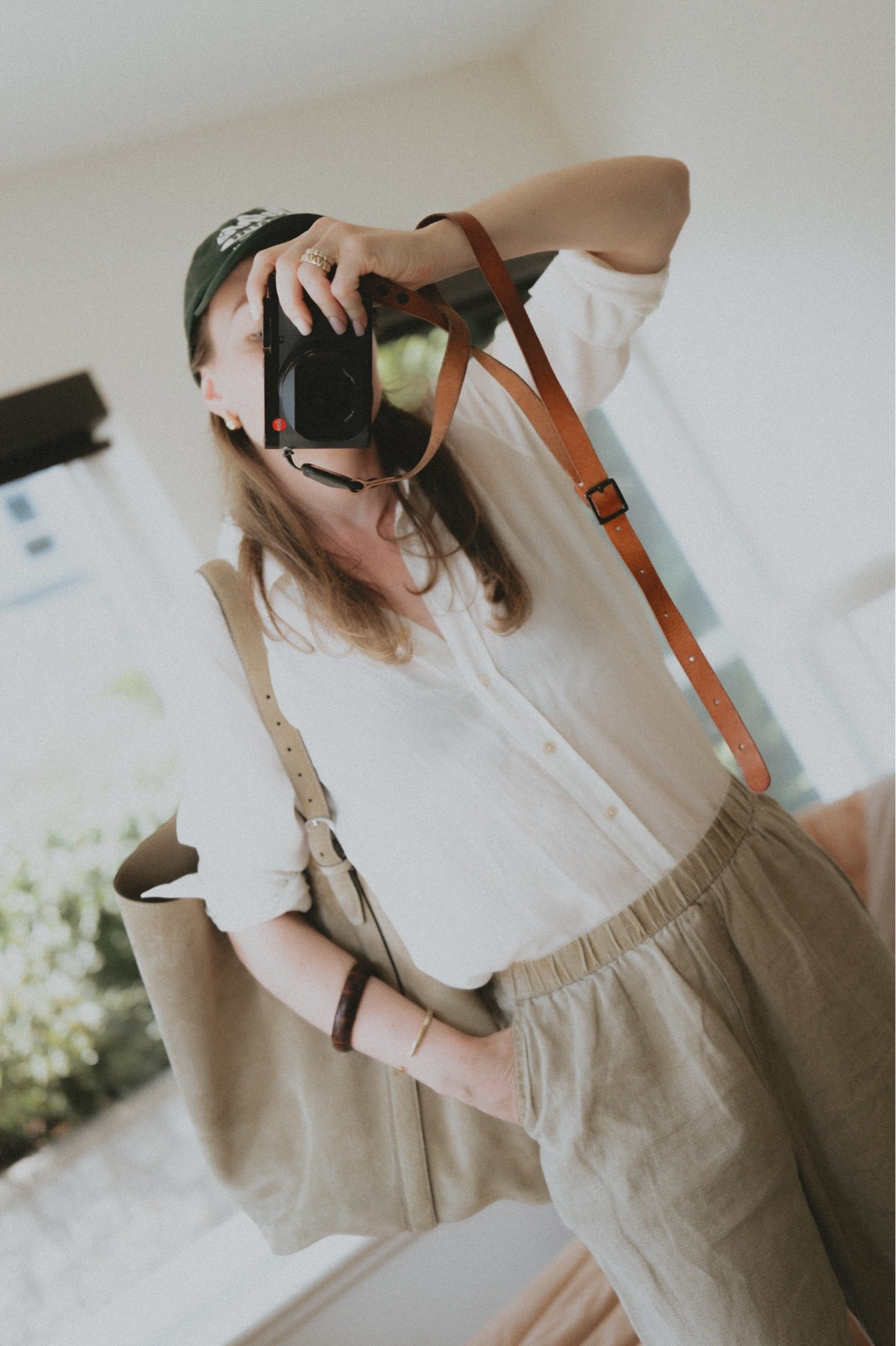This was Friday.
Silk shirt: Everlane 
Wide leg linen pants: older model by OYSHO
Hobo bag: Toteme belted tote 
Hat: Polo Ralph Lauren

#LTKSeasonal #LTKmomlife #LTKWorkwear