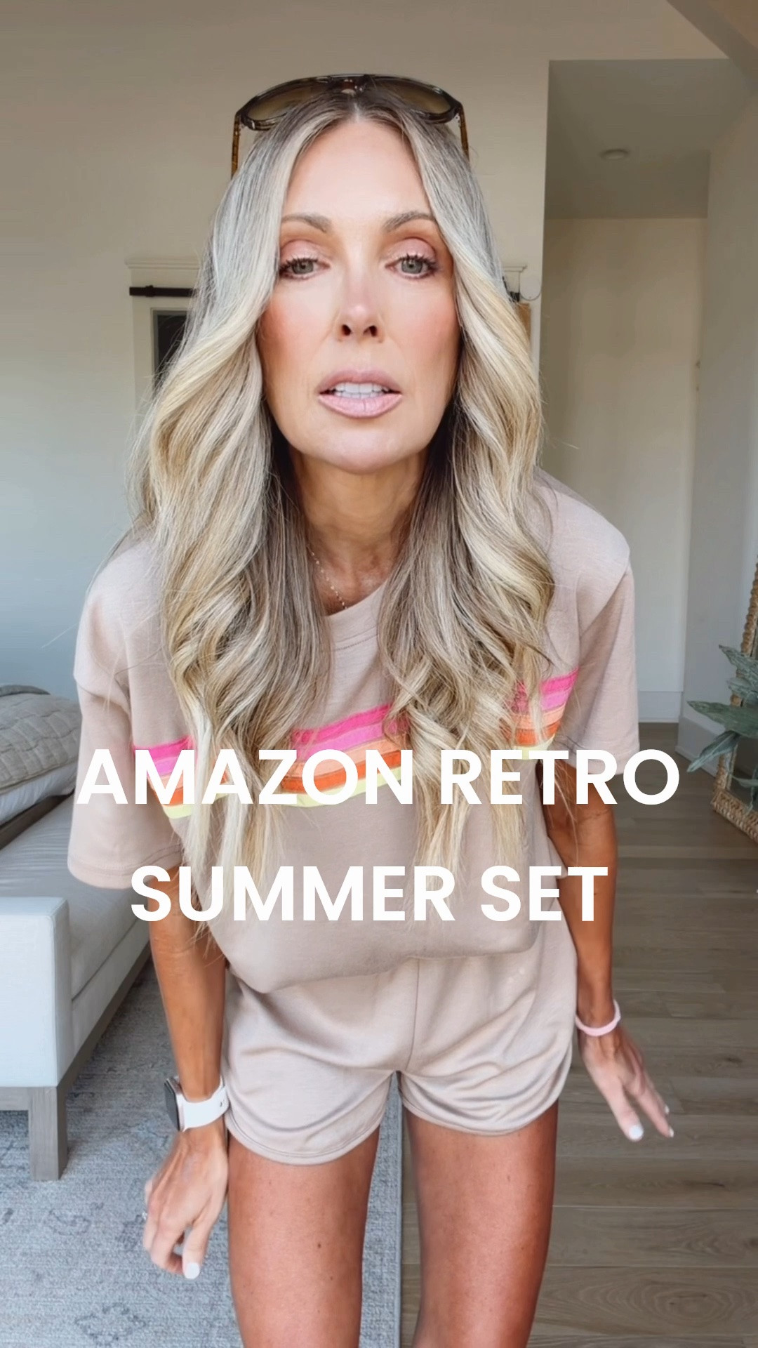 The jelly bra and this retro set are my best Amazon purchases of summer!  I'm wearing a small in both. For flip flops, I'm an 8.5 and wearing a 9.
