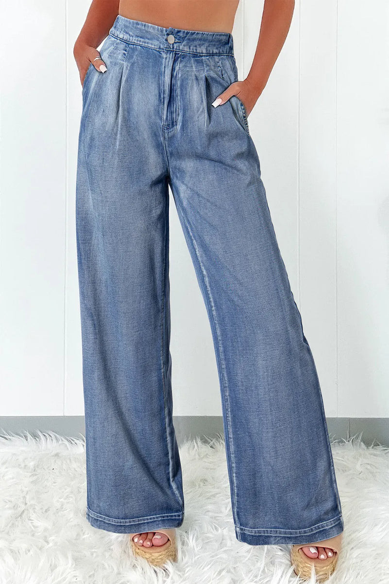 Pleated Wide Leg Jeans | @shopisostyle