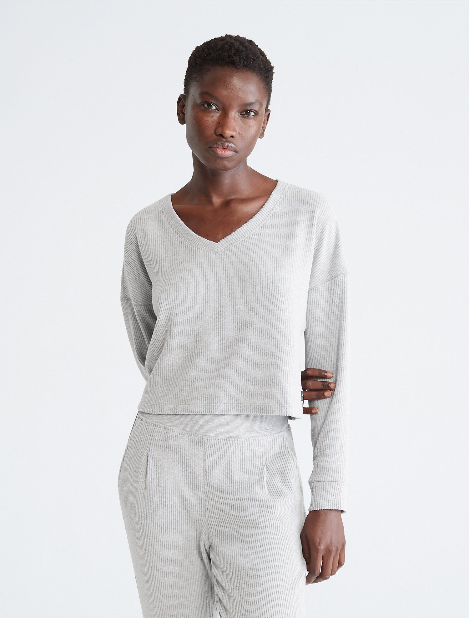 Performance Ribbed Open V-Neck Pullover Sweater | Calvin Klein | Calvin Klein (US)