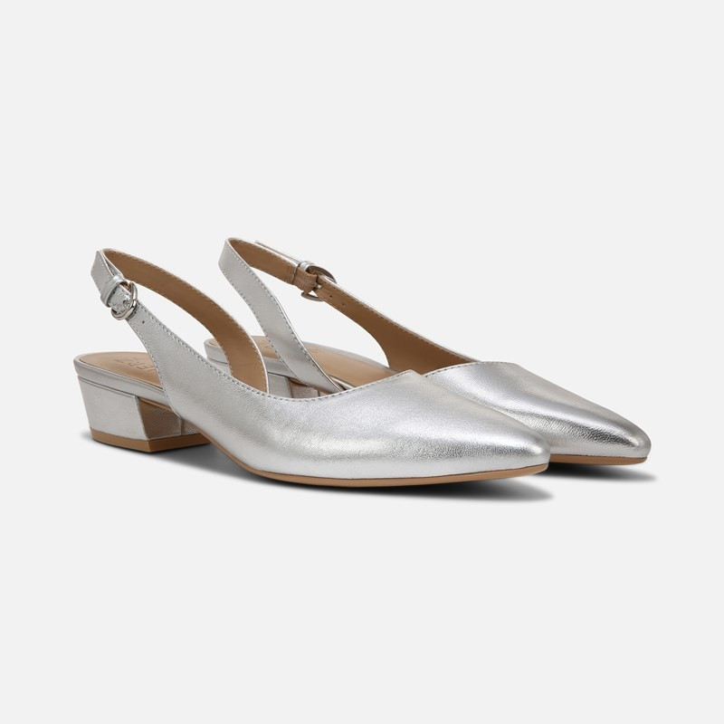 NAT Naturalizer Banks Pointed Toe Flat Shoes (Silver Leather) Size 8.0 M | Naturalizer.ca