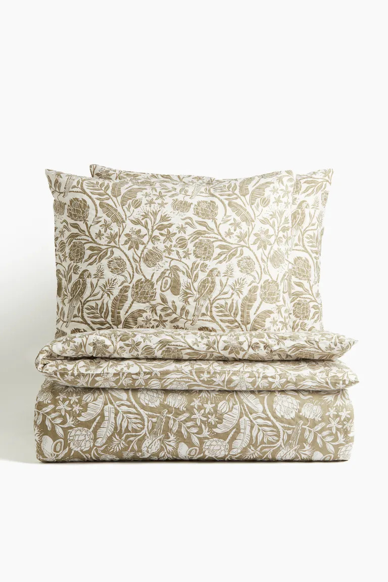 Patterned King/Queen Duvet Cover Set - Khaki green/floral - Home All | H&M CA | H&M (US + CA)