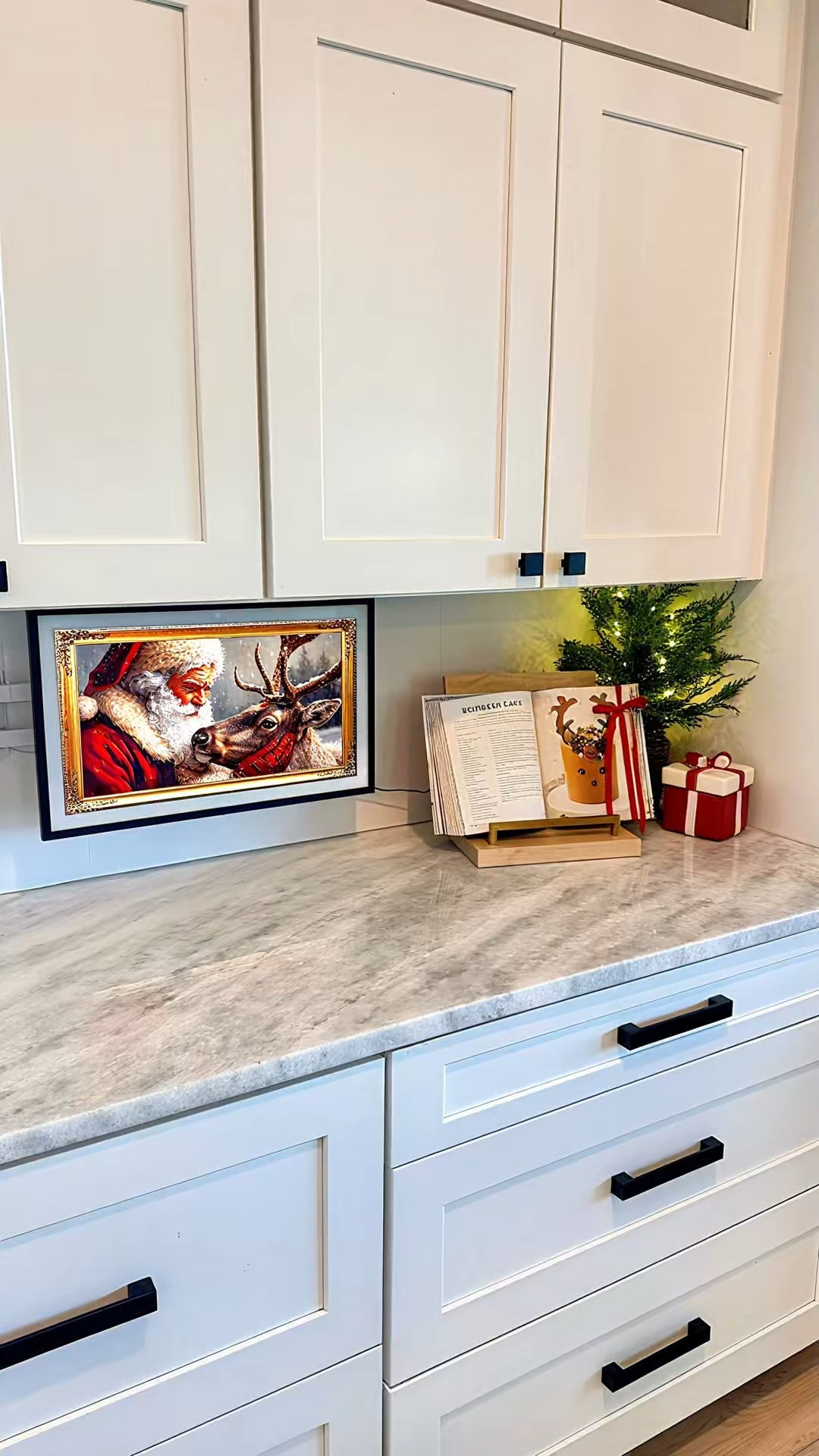 Echo 21, bracket and detachable frame 

#LTKHoliday #LTKHome #LTKGiftGuide