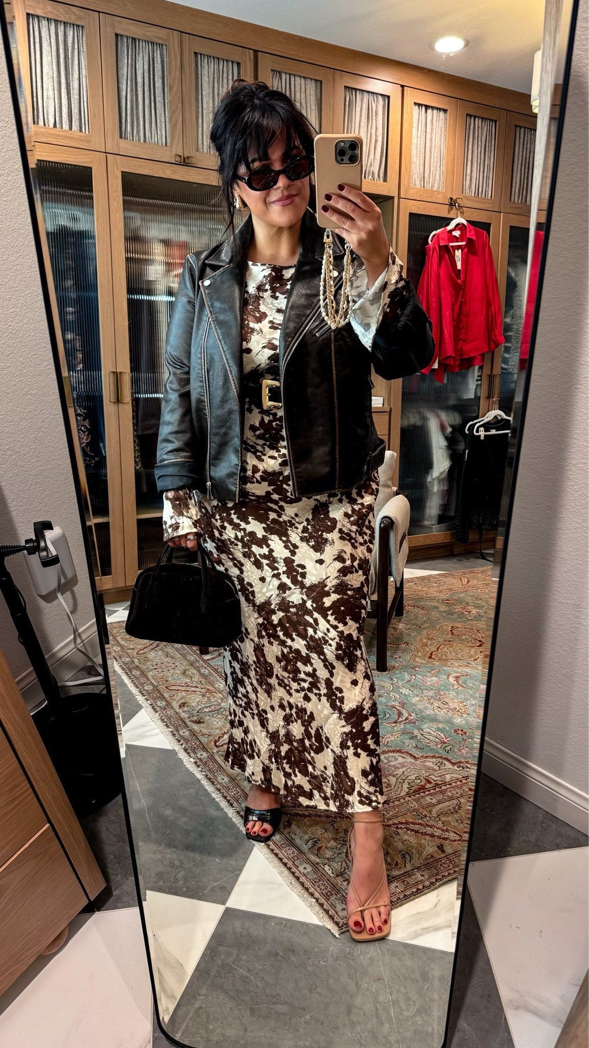 Midsize fall outfit 
Maxi long sleeve slip dress is tts 
Brown biker jacket tts 
Sized up a 1/2 size in both heels 
Brown suede bag 
Belt is an xl 

#LTKSeasonal #LTKMidsize #LTKCon