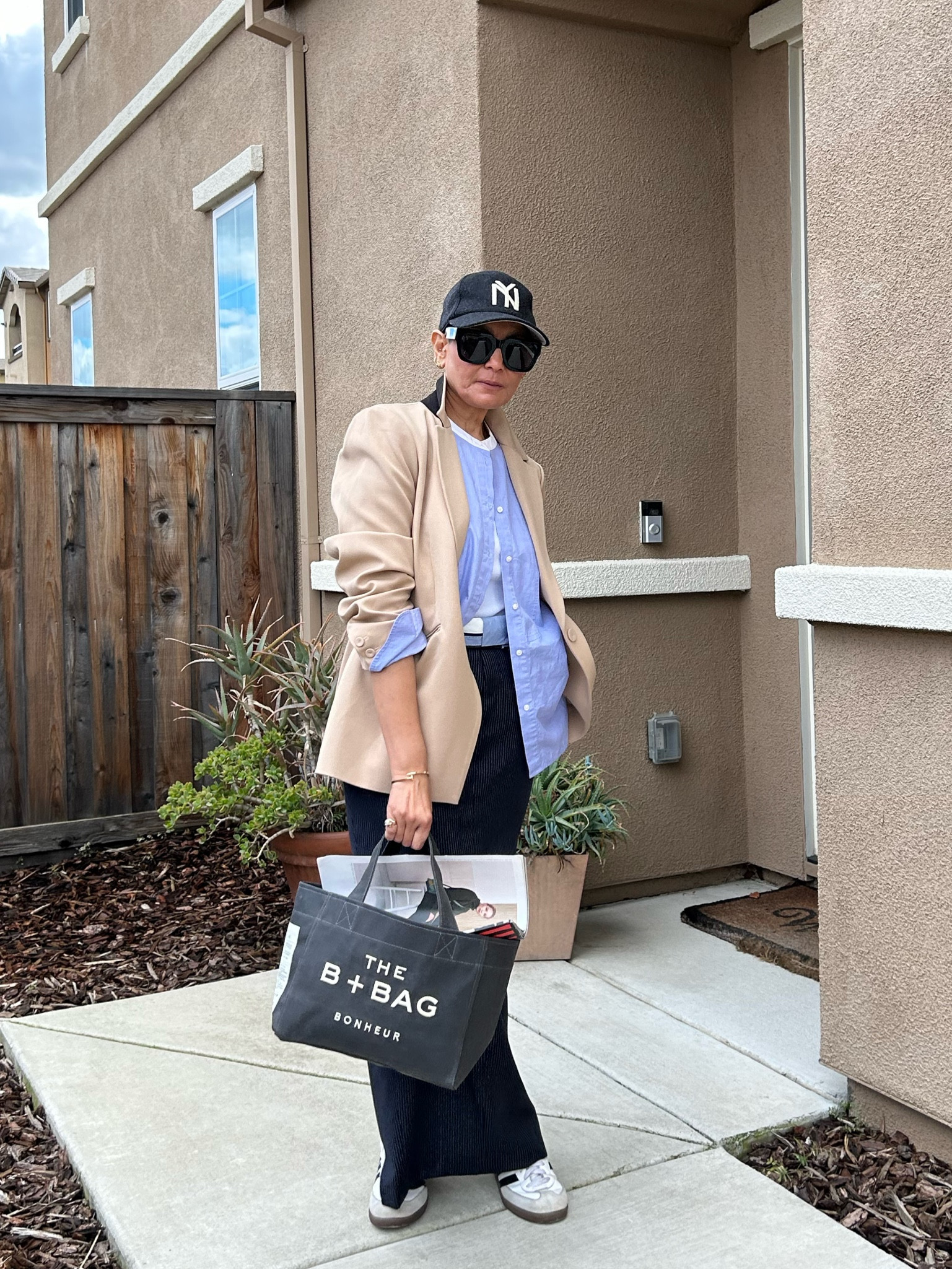 5 outfit capsule wardrobe centered around utilizing Kath-a-Porters vintage reworked pieces!
Full outfit details:
Anthro tank
J crew Button down
Favorite Daughter blazer
Kath a Porter Pencil skirt
Adidas Sambas
Hat and Sunnies @anthro
Bag @bonheurbag

#LTKxadidas #LTKitbag #LTKFind
