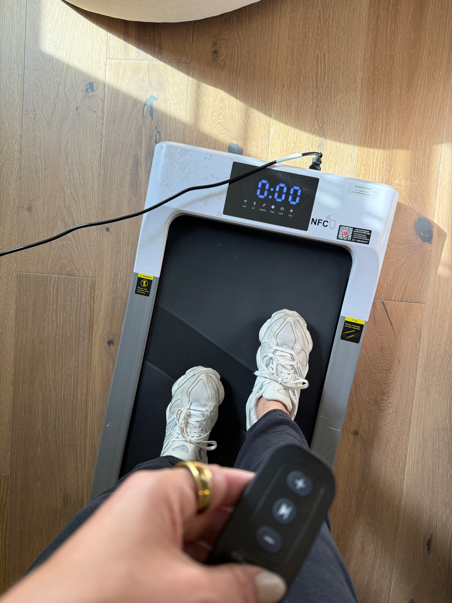 When you can’t make it to the gym, we walk

#amazonfinds #walkingpad #workout #sundayfunday 

#LTKSaleAlert #LTKFindsUnder100 #LTKActive