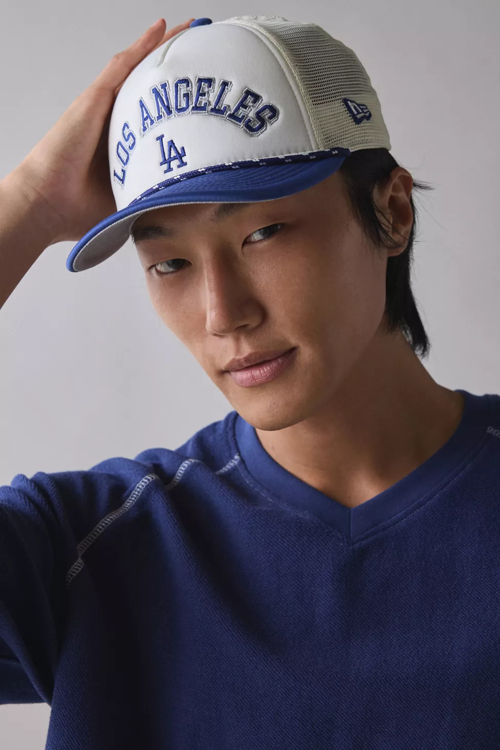 New Era 9FORTY MLB Los Angeles Dodgers Mesh Trucker Hat | Urban Outfitters (US and RoW)
