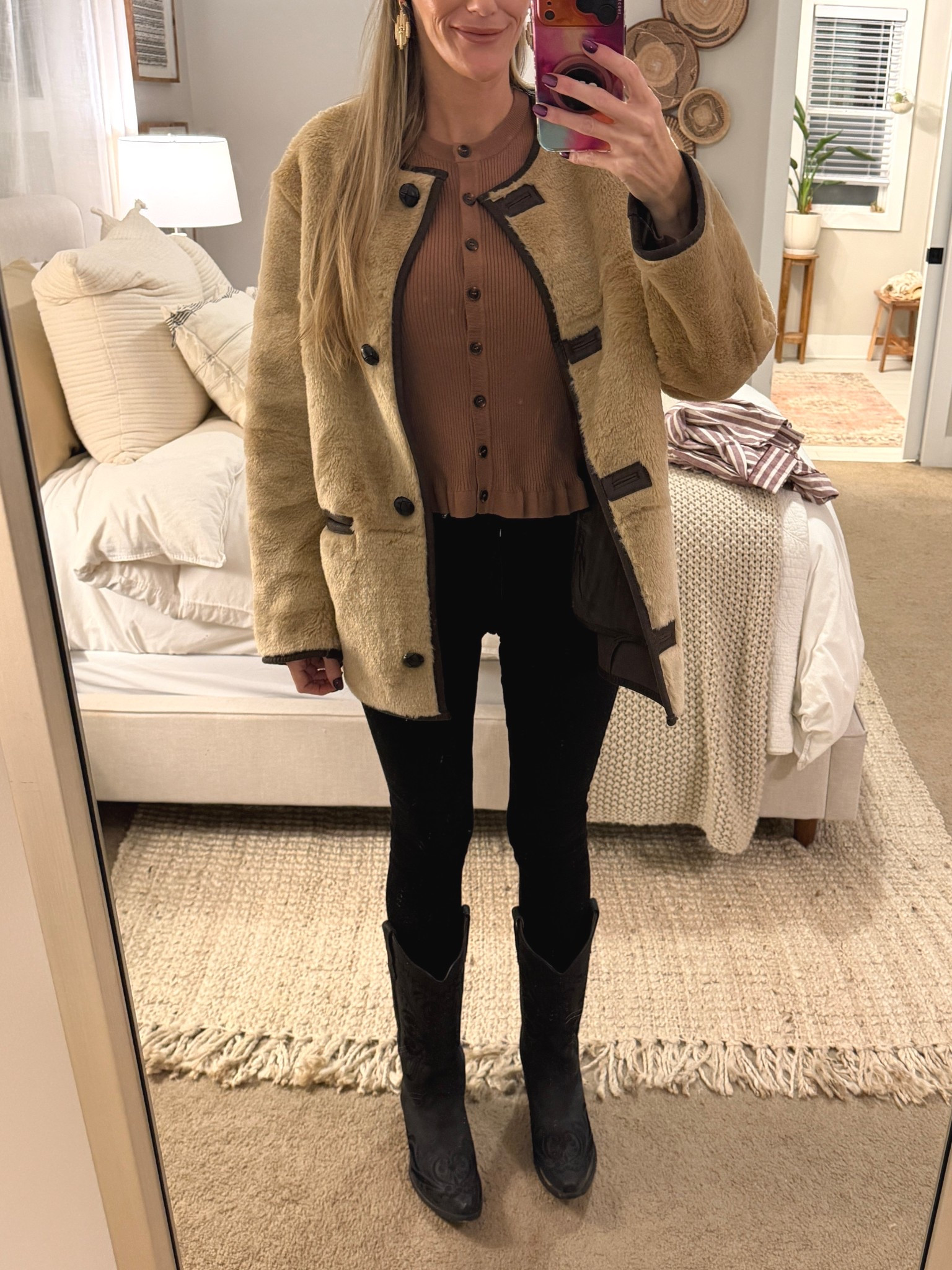 Cozy winter outfit. 

#LTKHoliday #LTKootd #LTKSaleAlert