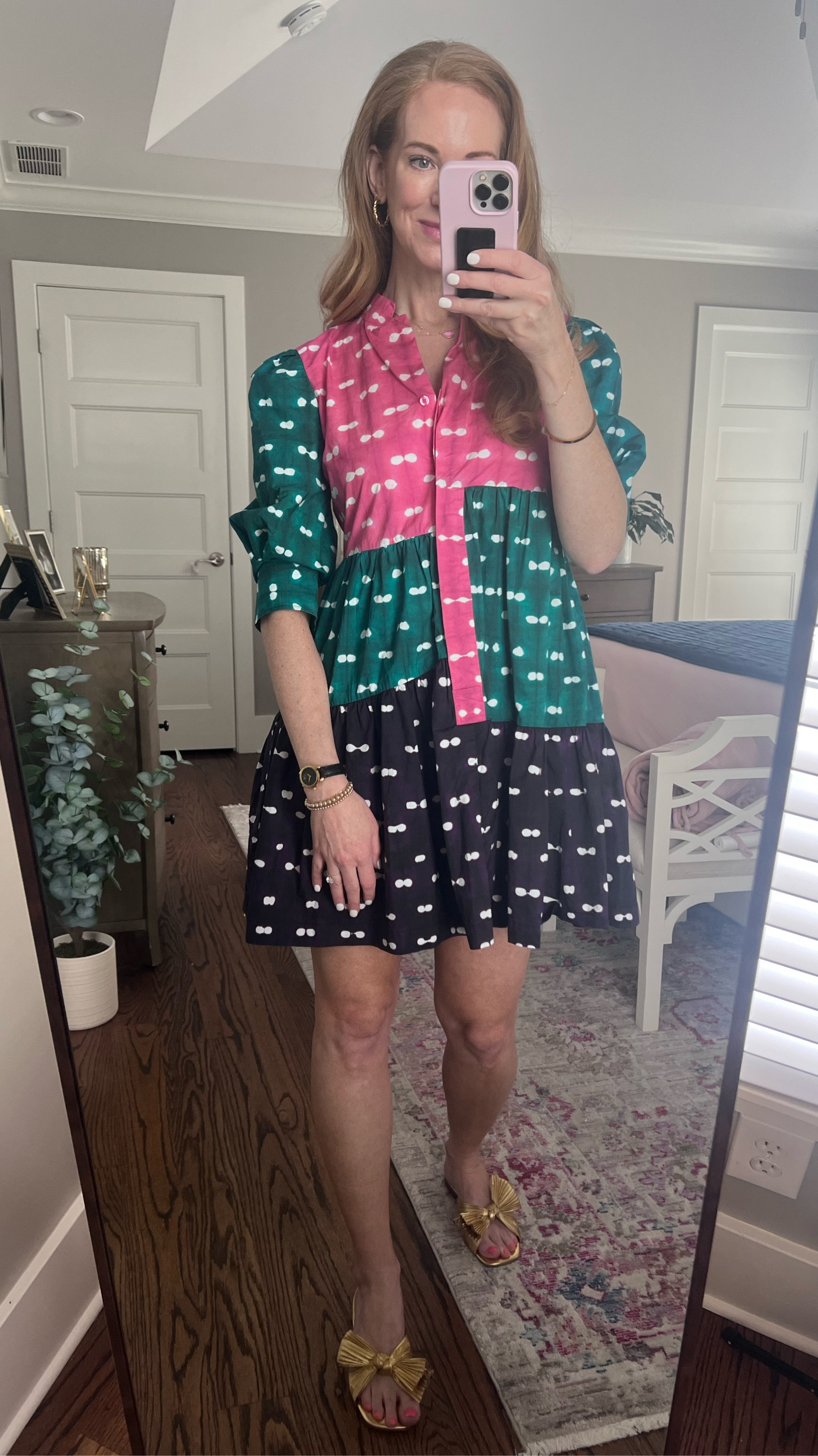 This cutie pie shirt dress is the easiest thing to throw on and be ready for anything! Would be great with sneakers or heels too! 
I’m wearing a size 4. 

#LTKSeasonal #LTKStyleTip #LTKOver40