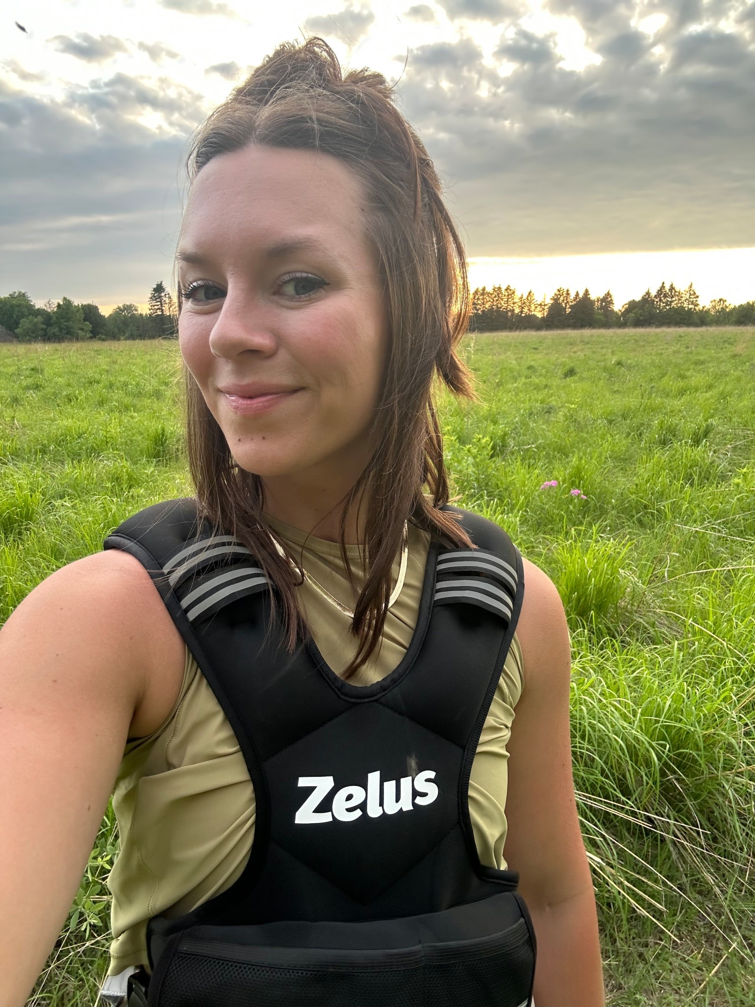 The weighted vest I use daily! Adding a weighted vest to your walks or workout helps build strength without thinking about it, boosts your cardiovascular health, improves bone density and burns more calories!! It’s a no brainer 💪🏼 

#LTKFindsUnder100 #LTKWorkwear #LTKActive