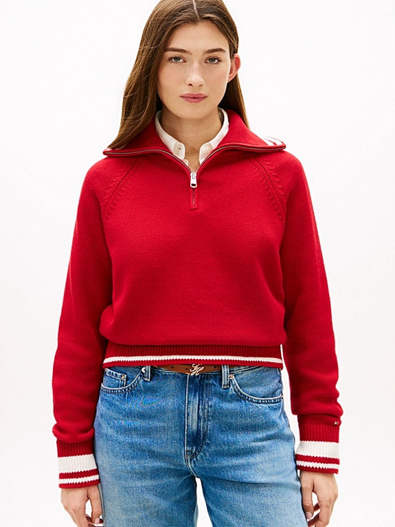Metal Flag Relaxed Quarter-Zip Jumper | Red | Tommy Hilfiger | Tommy Hilfiger UK