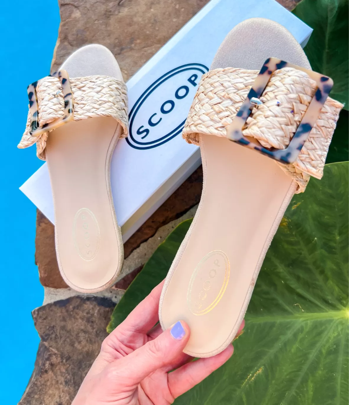 Scoop Women's Buckle Slide Sandals 