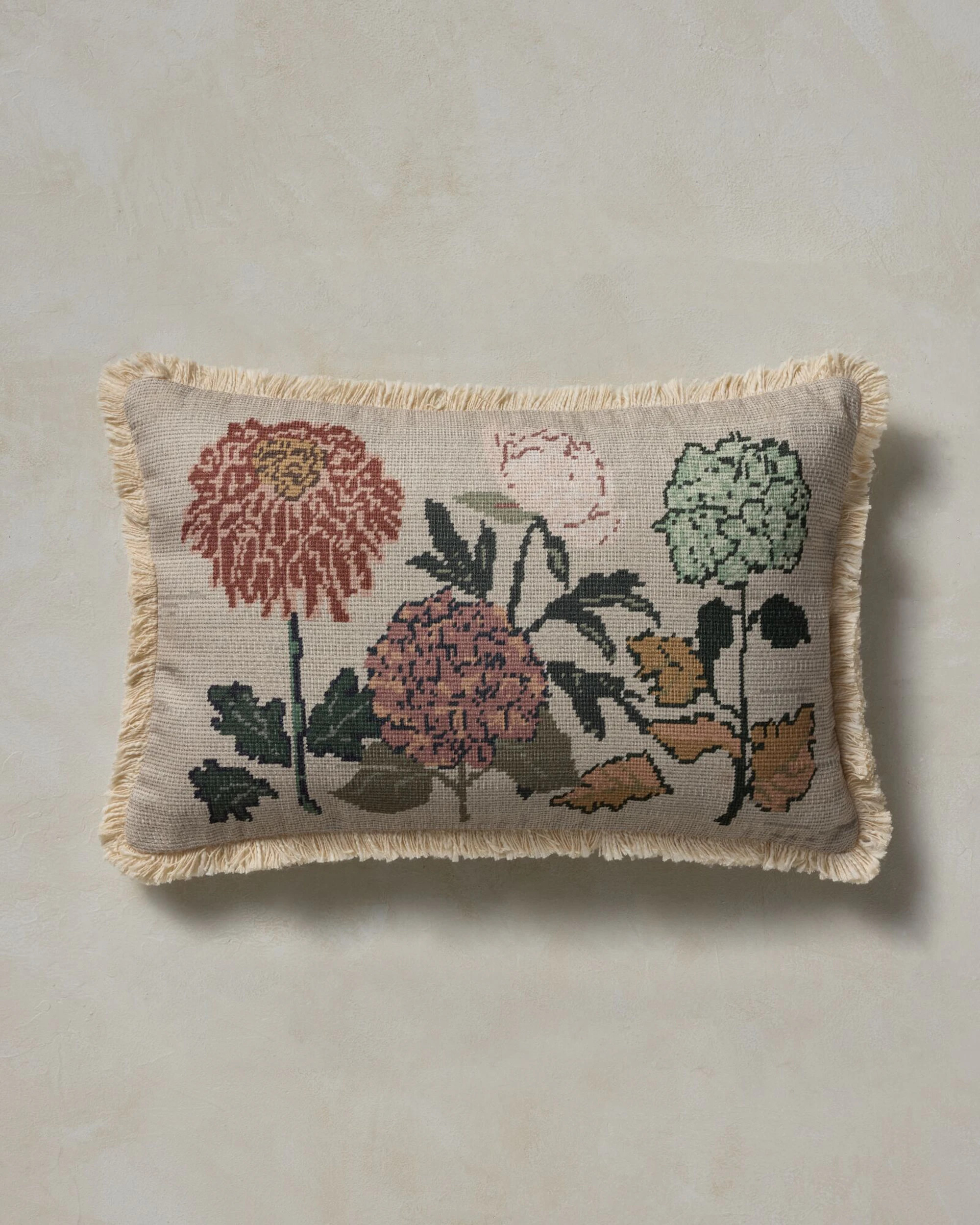 Dana Pillow | Joon Loloi | Joon Loloi