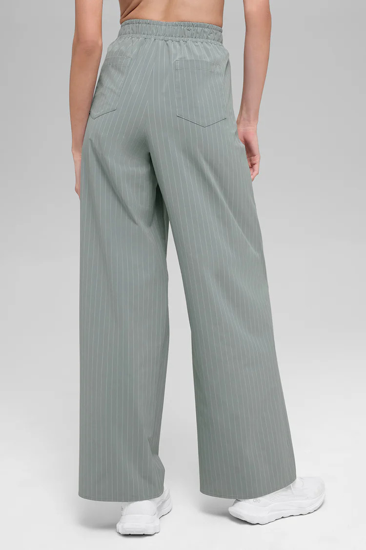 Pinstripe Daylight Boxer Pant (Regular) | Alo Yoga (US)