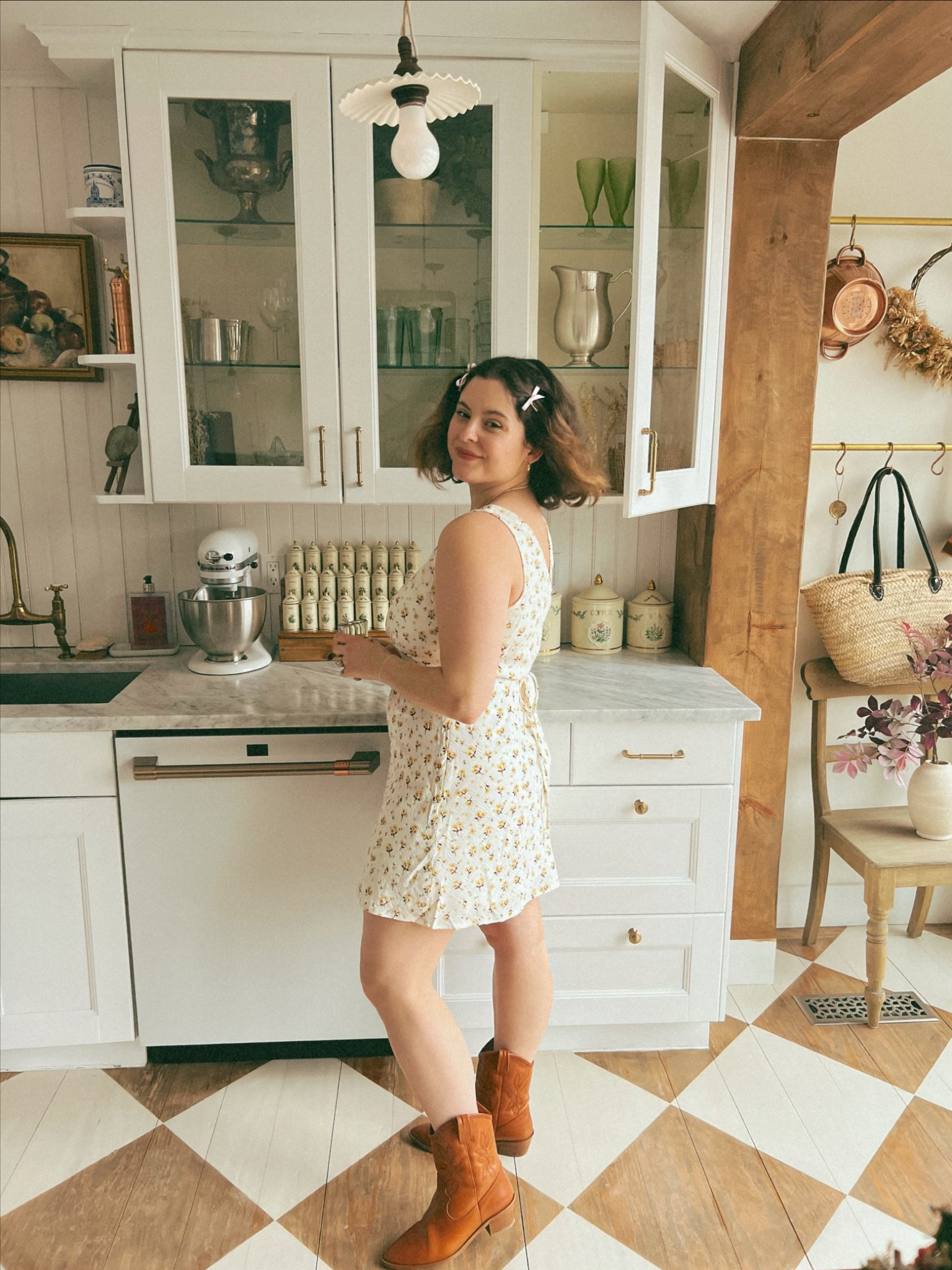 knee length dresses for ladies Nellie Mini Dress White / Yellow Floral