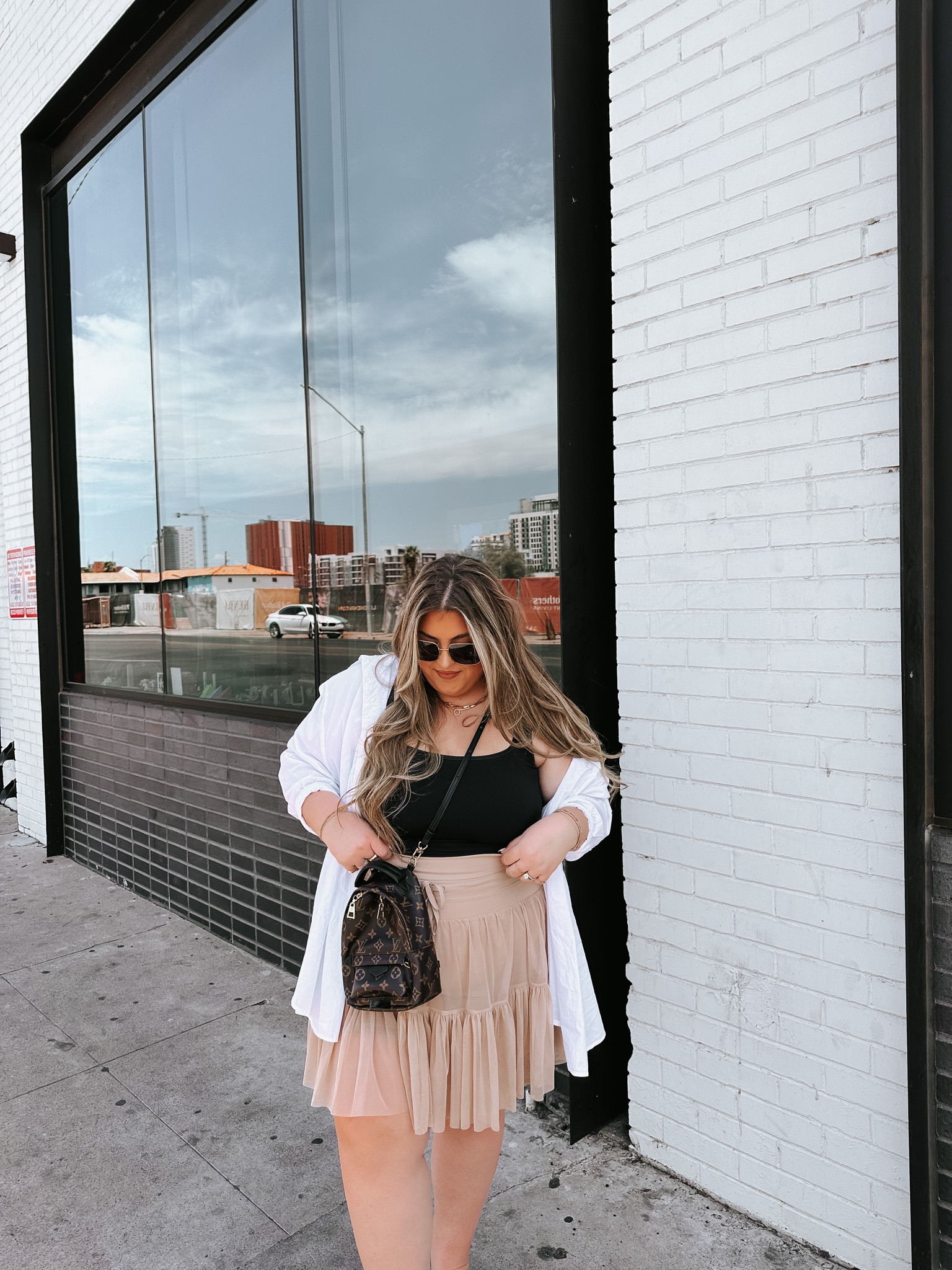 skort - 1x
top - xl
shirt - 3x - size up for oversized fit

outfit ideas // midsize fashion // target // popflex // h&m

#LTKFind #LTKstyletip #LTKunder100