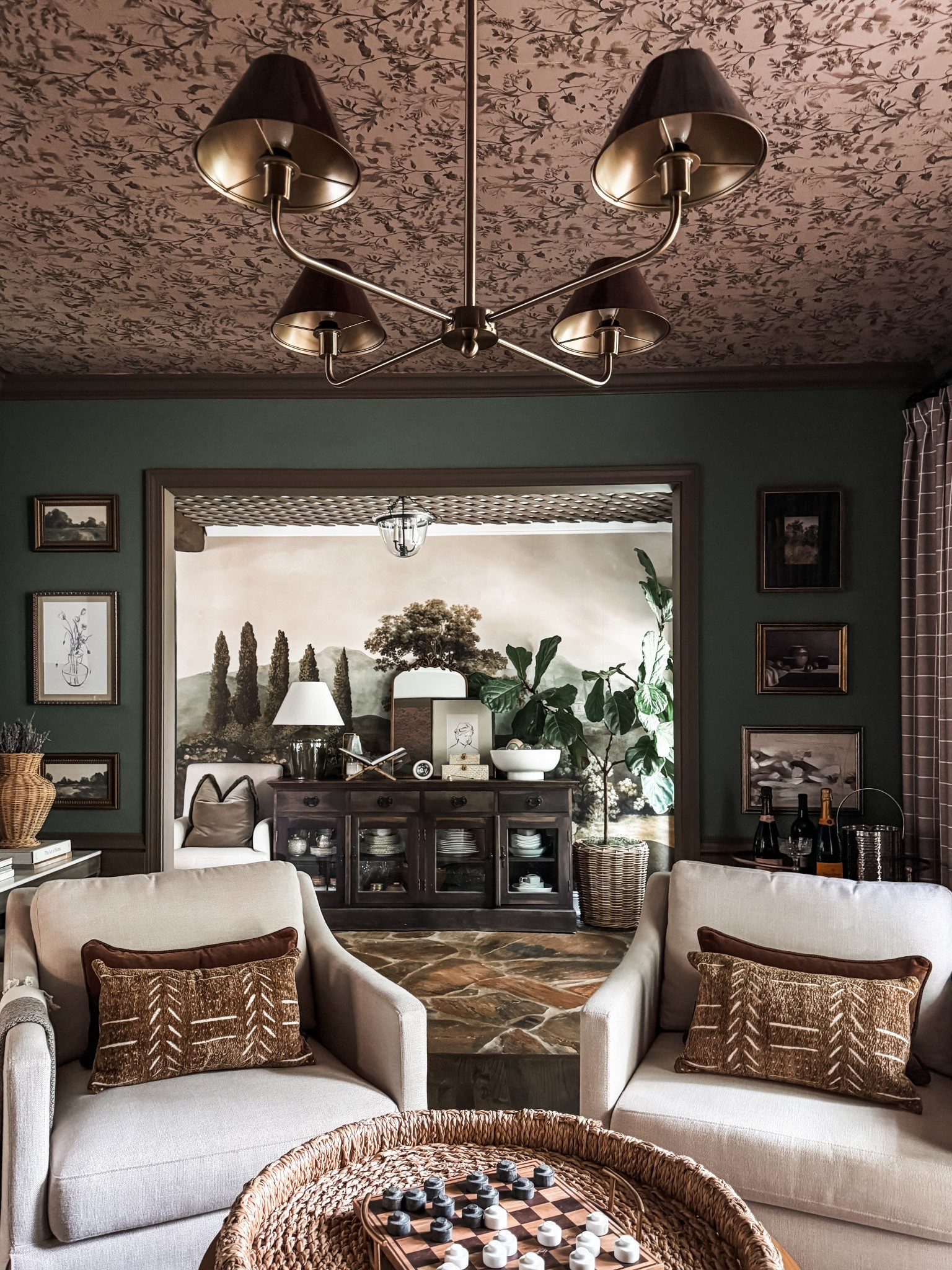 View to the entry 

#LTKHome #LTKFindsUnder100 #LTKStyleTip