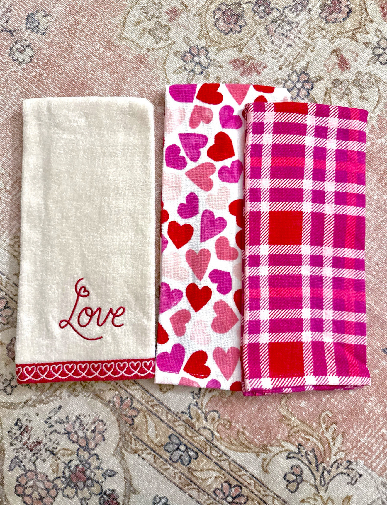 Valentine’s Day towels from Kohl’s on sale. These are so cute to add a touch of love to your home. 

#LTKGiftGuide #LTKFindsUnder50 #LTKHome

#LTKValentine #LTKSeasonal #LTKSaleAlert