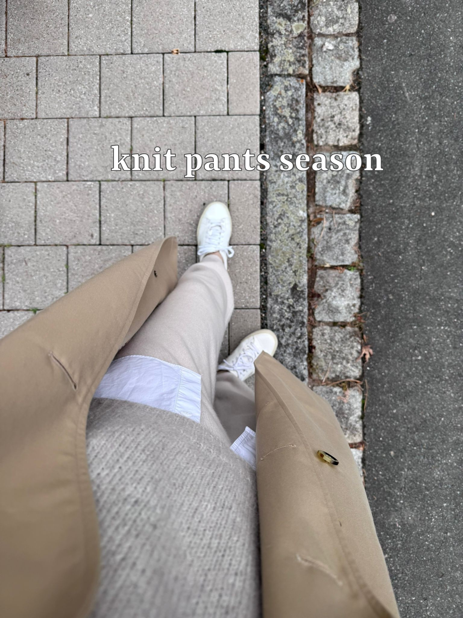 Strickhosen - wir können nicht mehr ohne! Seitdem wir in eine reingeschlüpft sind, möchten wir sie nie mehr ausziehen… so kuschelig, weich und warm - selbst gestrickt (ja, richtig!!!) oder gekauft. 

An alle Newsletterabonennten ging dafür heute ein Rabattcode für die Cashmere Delizia raus, inkl. Link zu einer Anleitung! Code: Delizia 🫶🏼