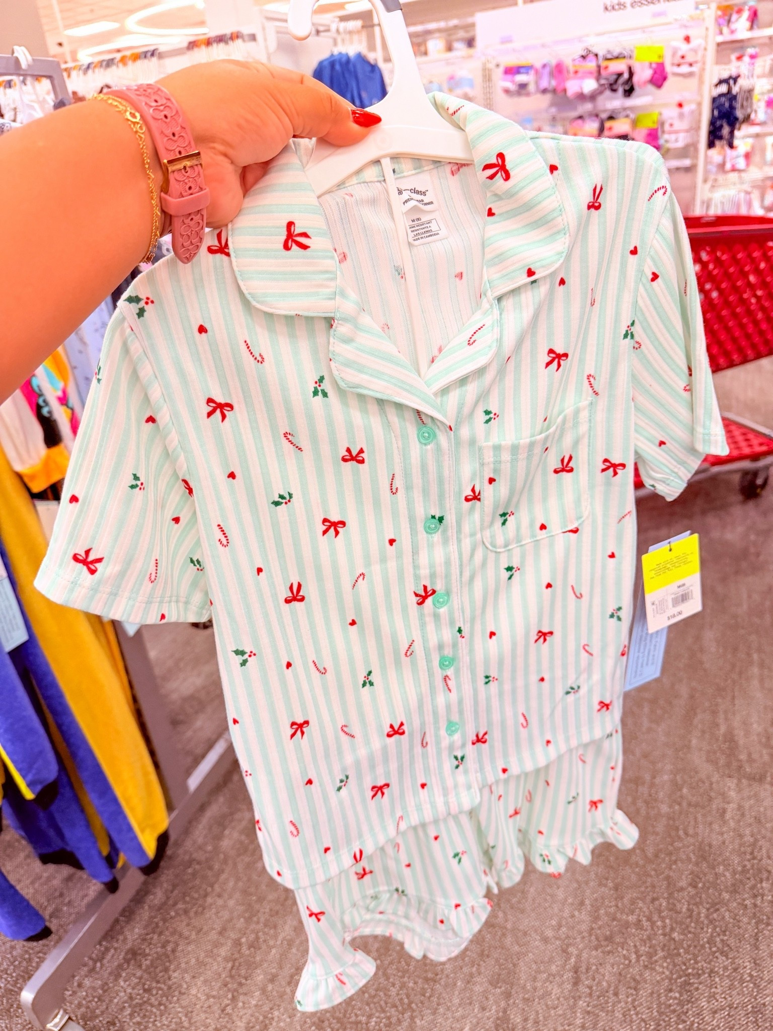 New art class pjs ❤️

#LTKKids