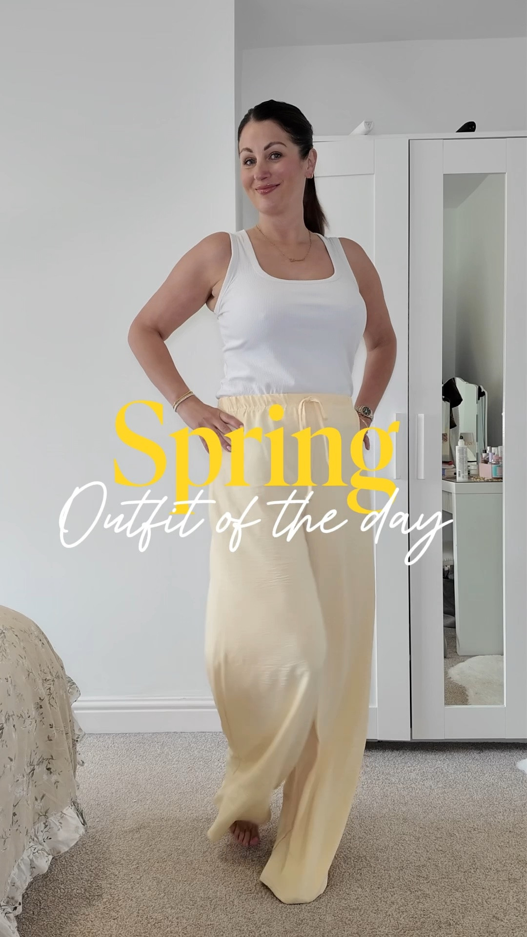 BRight & breezy spring OOTD 💛


#ltktall

#LTKuk #LTKspring #LTKmidsize