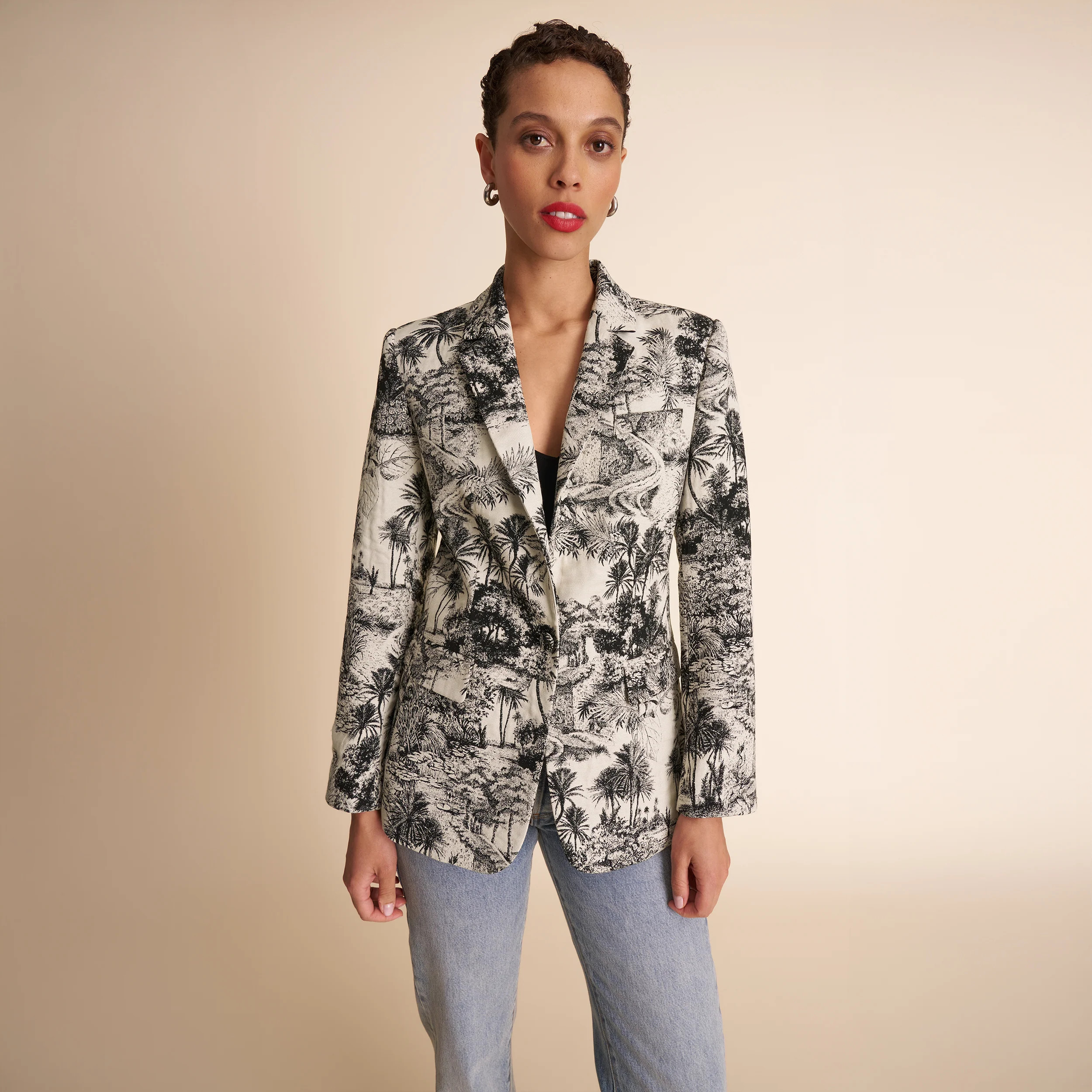 Yiyan Classic Blazer - Palm Toile Jacquard :: Black/Ivory | MM LaFleur
