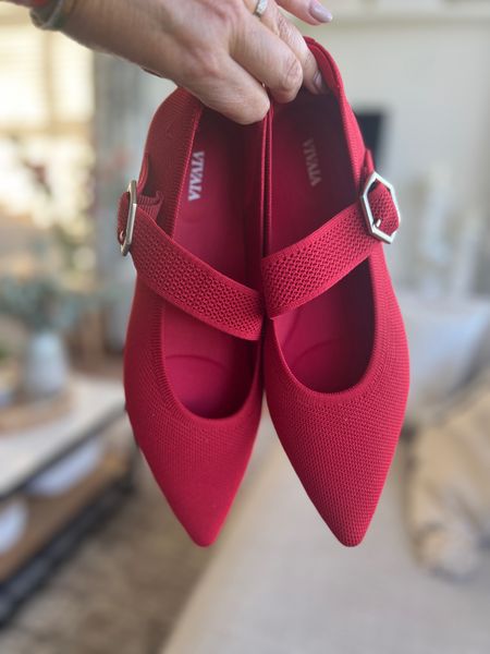 Obsessed with these Mary Jane’s with a twist from Vivaia. They are a sustainable option, comfortable to wear and come in a bunch of colors. Follow the online size guide for the specific model and you’re good. 



#LTKshoes #LTKnederlands #LTKeurope