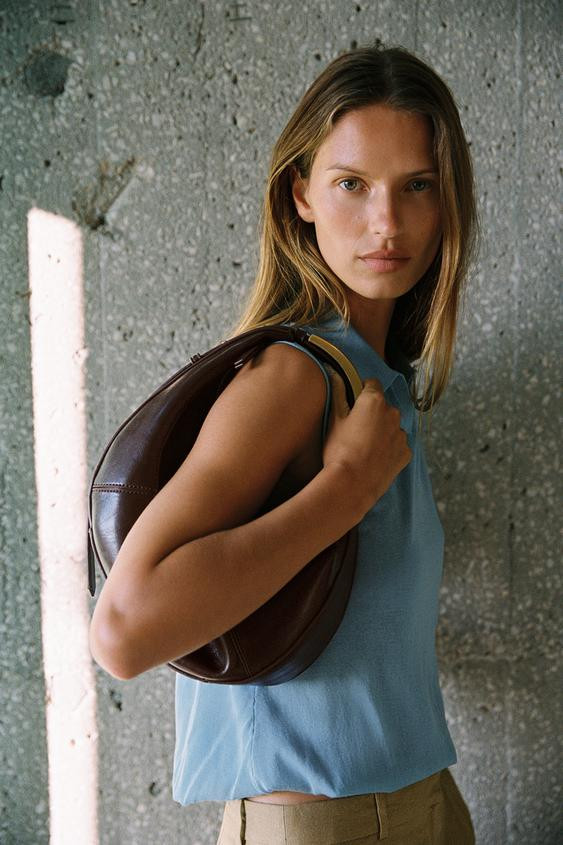 OVAL BAG WITH METAL STRAP | Zara US