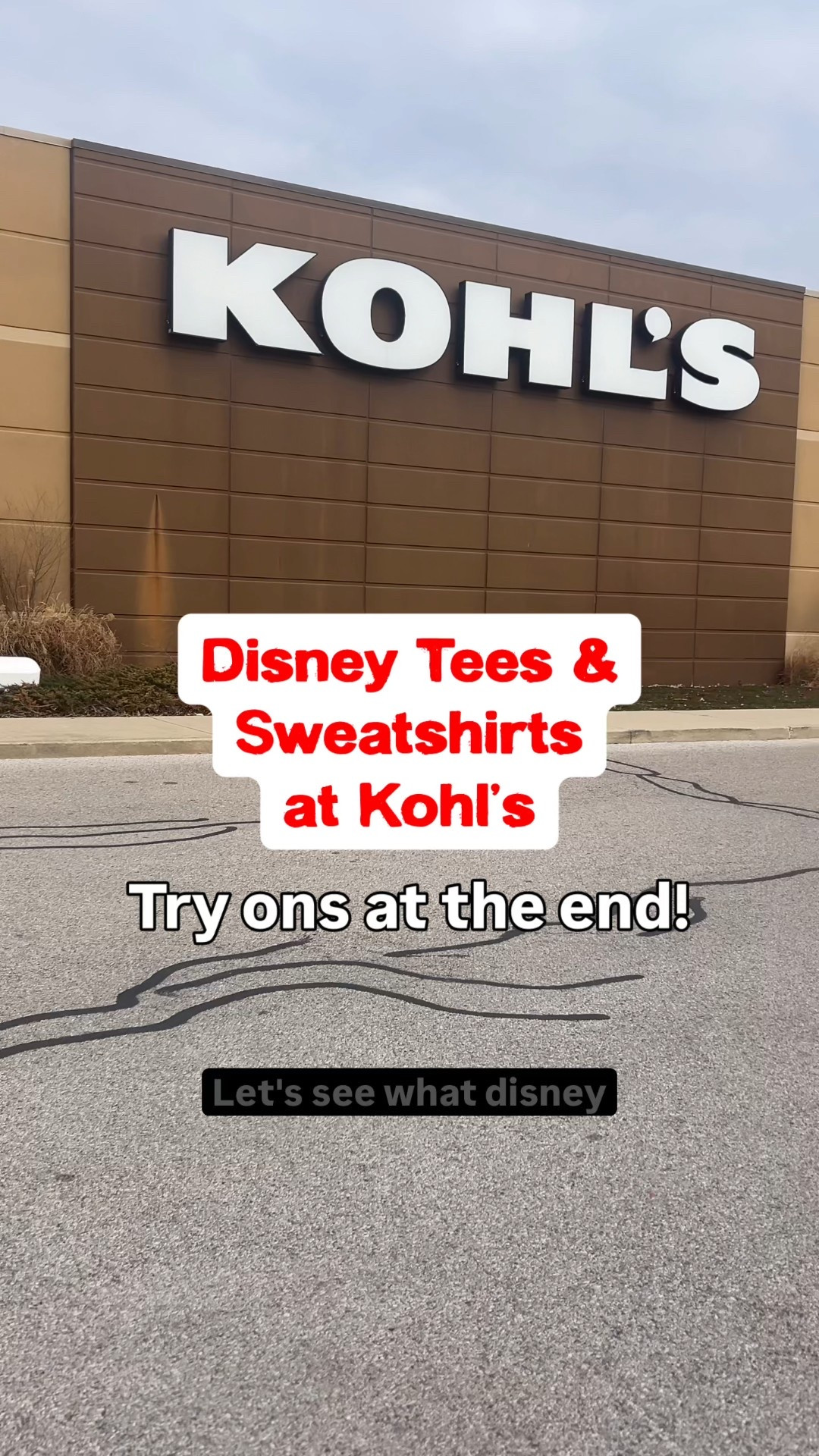 These Disney tees and sweatshirts from Kohl’s are park-day staples. Great for layering, travel days, and staying comfortable at Walt Disney World.