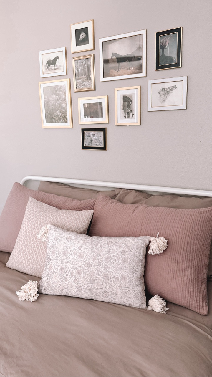 Crisp, naturally cooling organic percale sheets are what you get when you sleep on @barehome
Whether your a hot sleep or have sensitive skin @barehome checks all the boxes. Plus they’re sustainably sourced, free from harmful chemicals and only use organic cotton and dyes! 

I chose the color taupe in a queen for Amelia’s room. Link in stories 

#BareHome #SleepSoftDreamclean 
#Beddingupgrade #cleancomfort
#coolingBedding #BareHomeUpgrade #homedesign #neutralhome #homeinterior #homeinspo #homedecor #bedroominspo #bedding