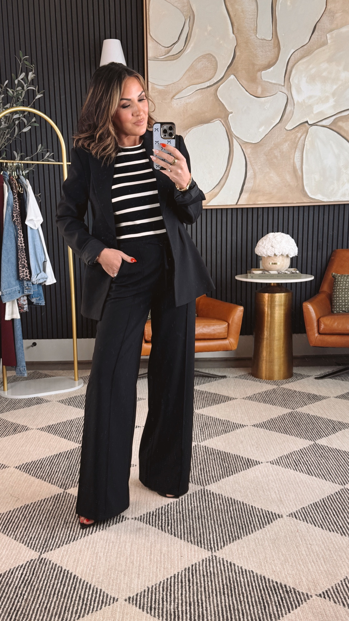 The perfect work wear fit! 

In a small in blazer and tank 
Size 2 in pants 


#LTKStyleTip #LTKPetite #LTKOver40