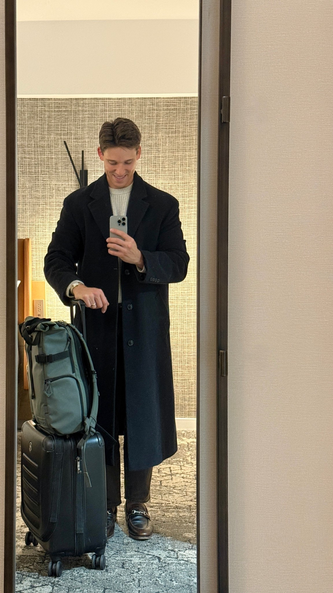 Quick work trip to Boston! It’s cold enough that I had to bring out the big coat! Found this at goodwill last year for $6, but linked some others I really like!

#LTKHoliday #LTKTravel #LTKMens