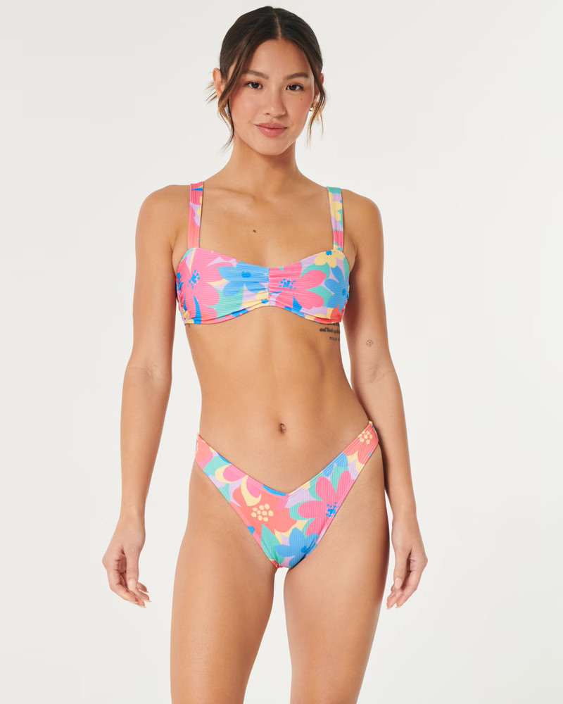 Ribbed V-Front High-Leg Cheeky Bikini Bottom | Hollister (US)
