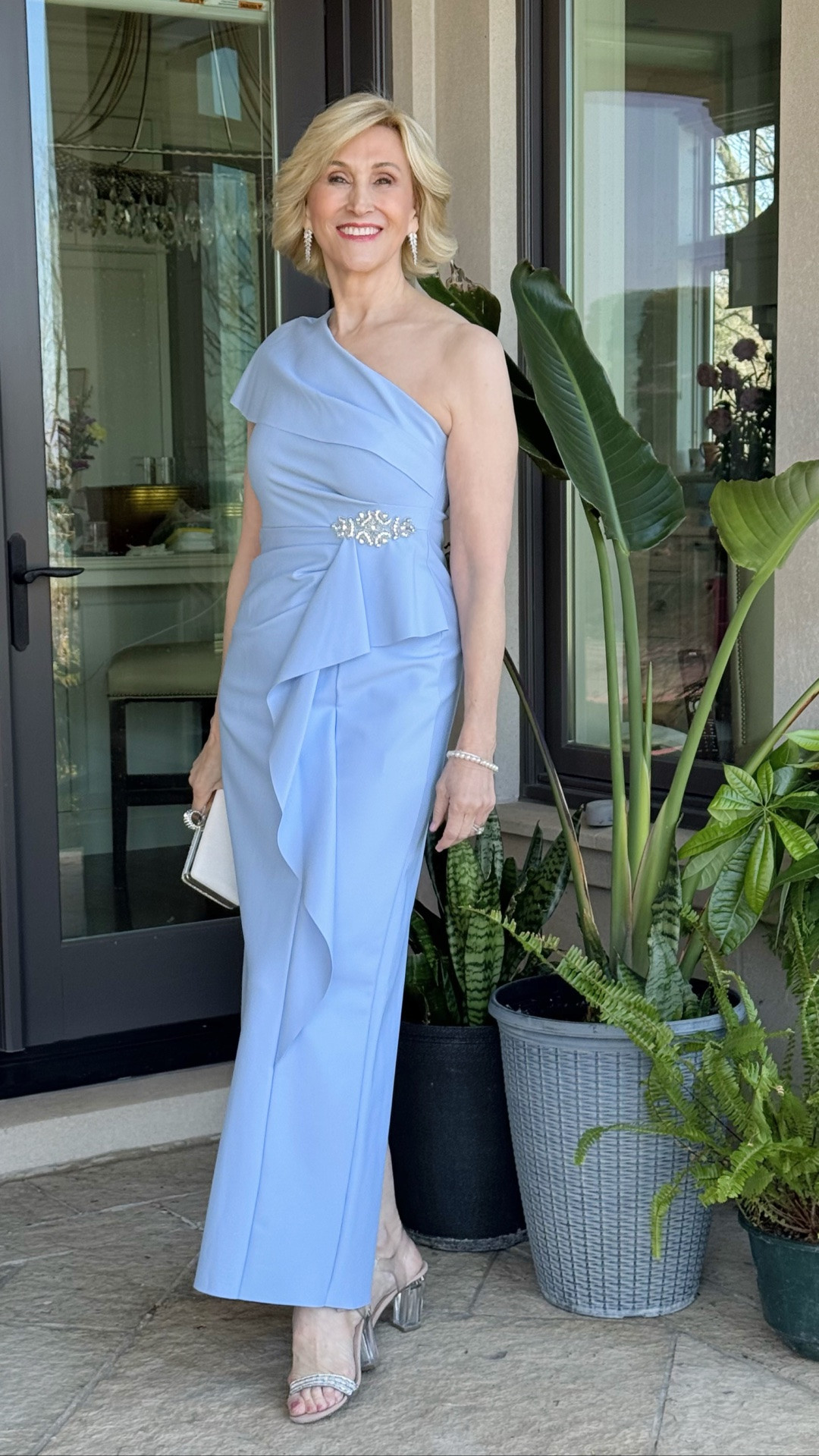 There’s something about a soft baby blue gown that feels instantly elegant… and this ruffle detail from Alex Evenings adds just the right amount of drama without trying too hard.

I know so many women over 50 worry that formal dresses can either feel too matronly or too over-the-top, but this is proof you really can find that sweet spot in between.

My favorite style trick? Let the dress do the talking. When a gown has beautiful movement and feminine details like this, you don’t need heavy accessories or complicated styling. Simple, polished, and confident always wins. 💙
Use my code FABAFTER40 for 15% OFF sitewide.

#LTKWedding #LTKOver40 #LTKSeasonal