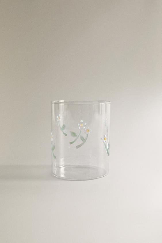 BOROSILICATE GLASS TUMBLER WITH FLORAL APPLIQUÉS | Zara US