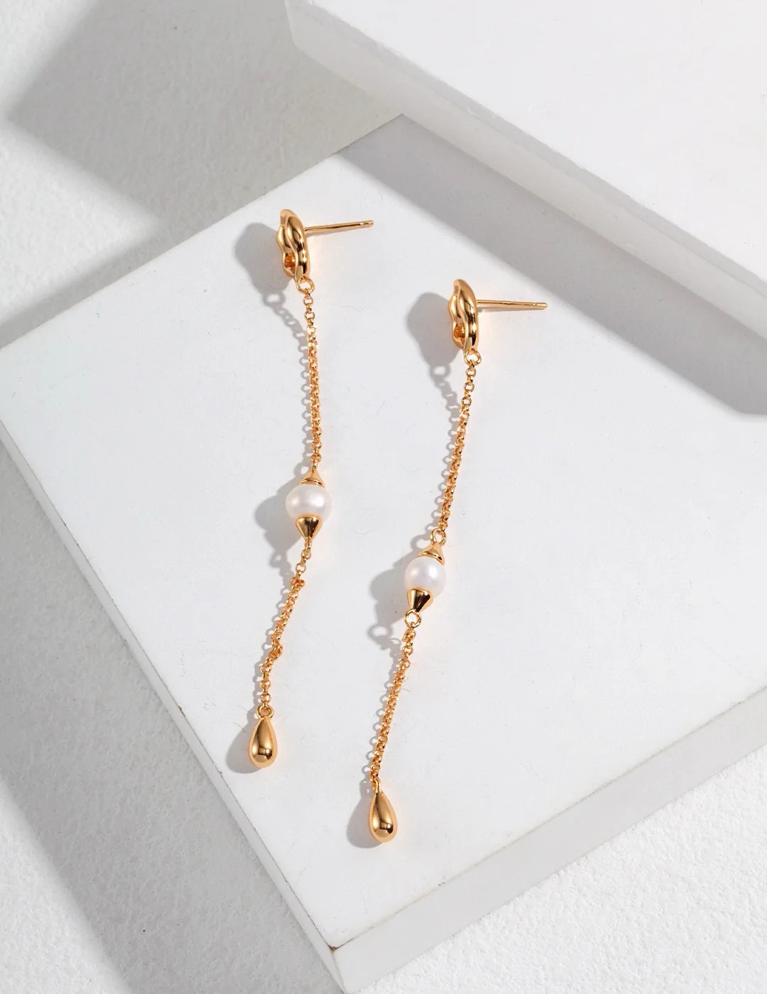 Eternal Pearl Drop Earrings | 18k Gold Jewelry by Apelila | Apelila Jewelry
