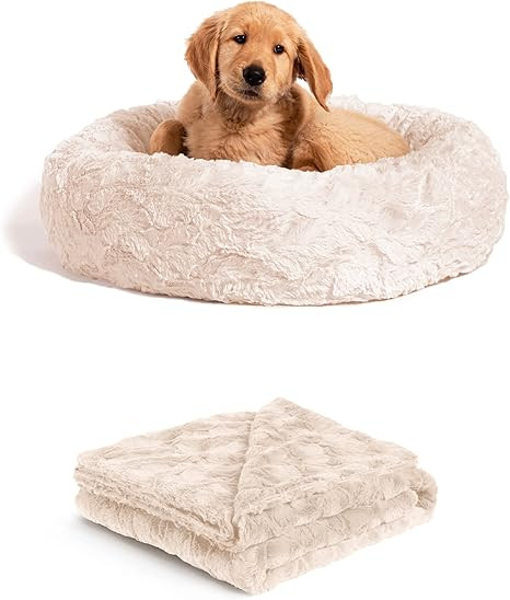 Best Friends by Sheri The Original Calming Donut Cat and Dog Bed in Shag or Lux Fur, Machine Wash... | Amazon (US)